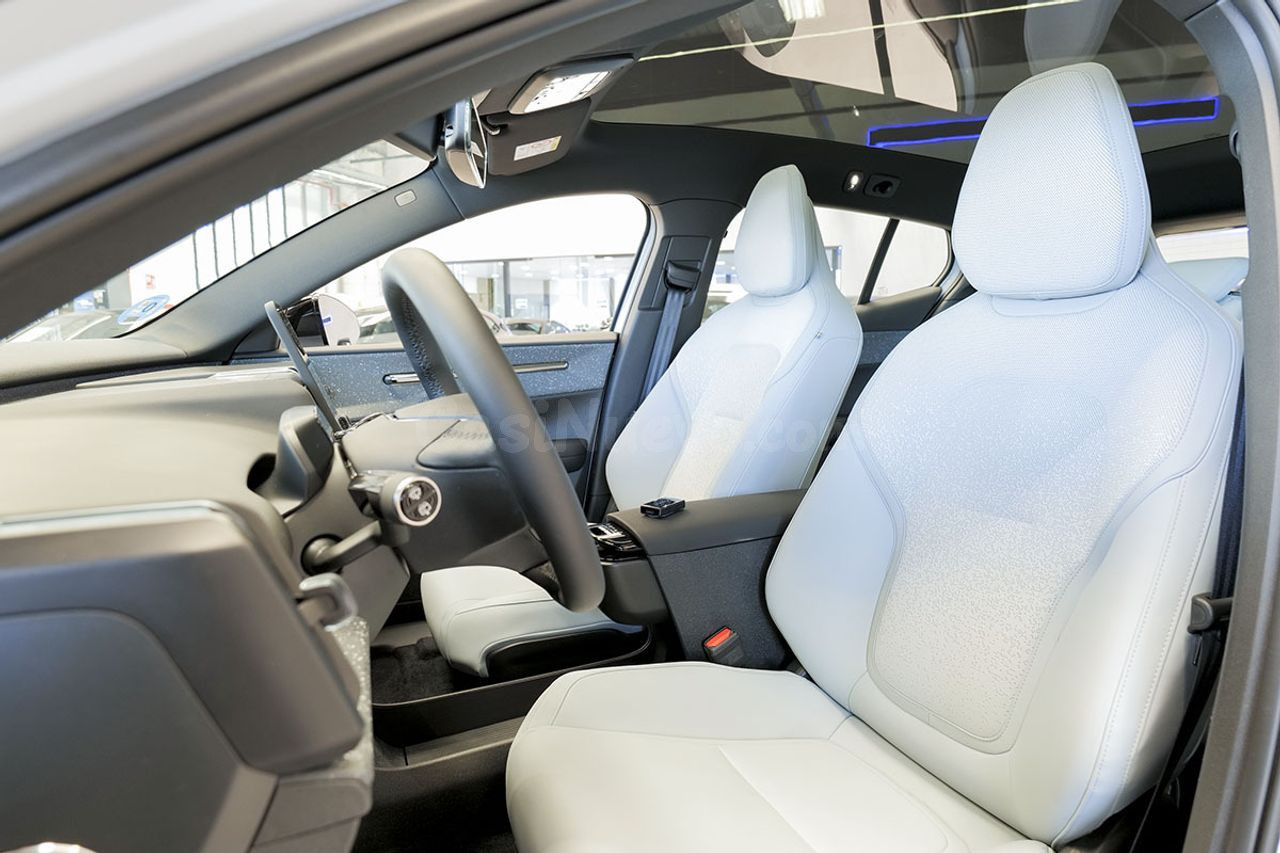 Volvo EX30 Twin Motor AWD Ultra Auto - foto 22