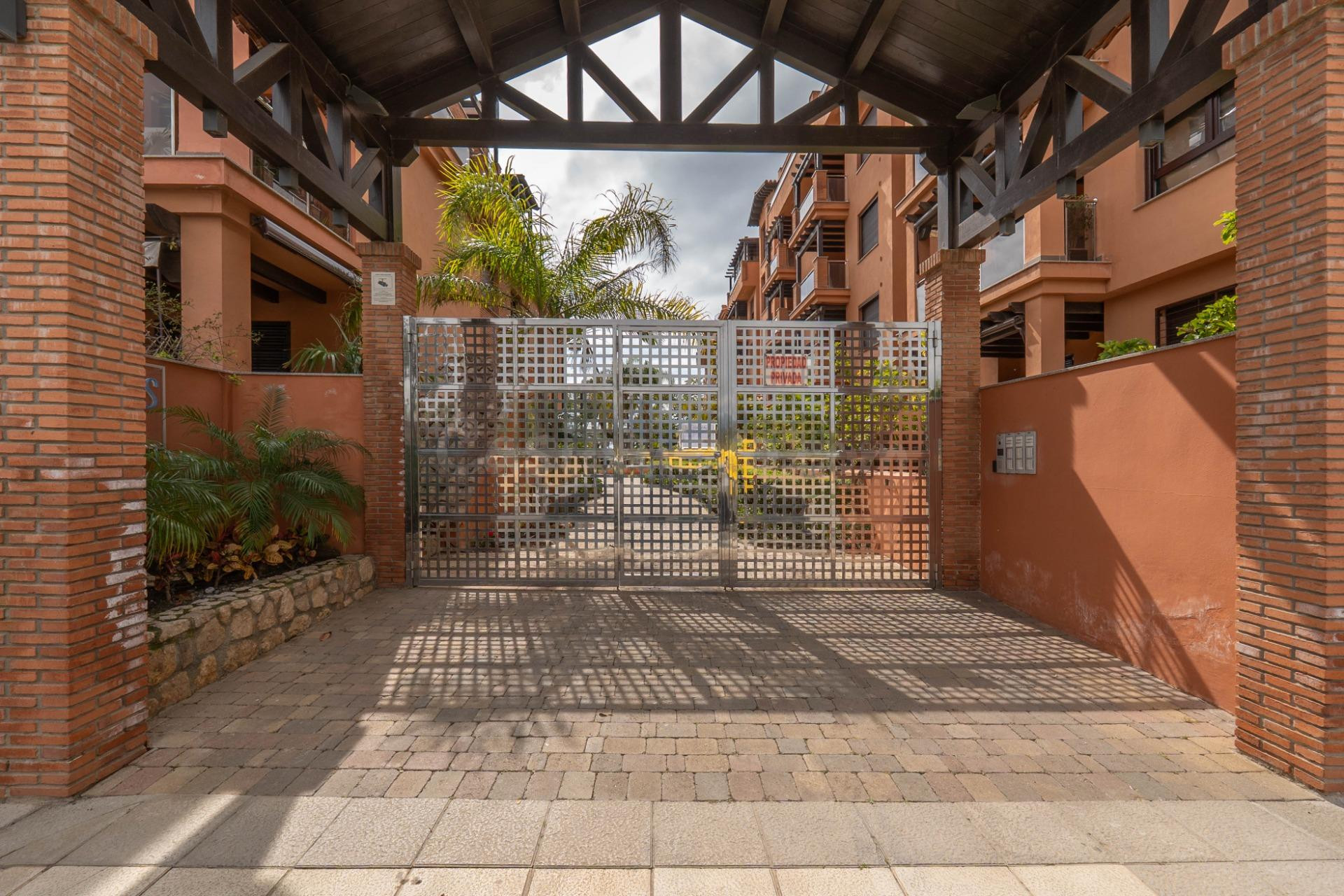 Exclusividad y Confort en la Urbanización "Dos Mares" Playa  - foto 32