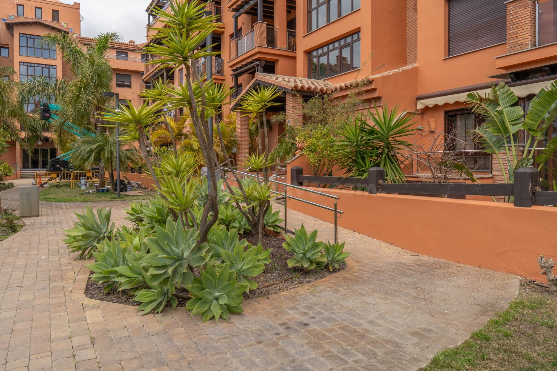 Exclusividad y Confort en la Urbanización "Dos Mares" Playa  - foto 43