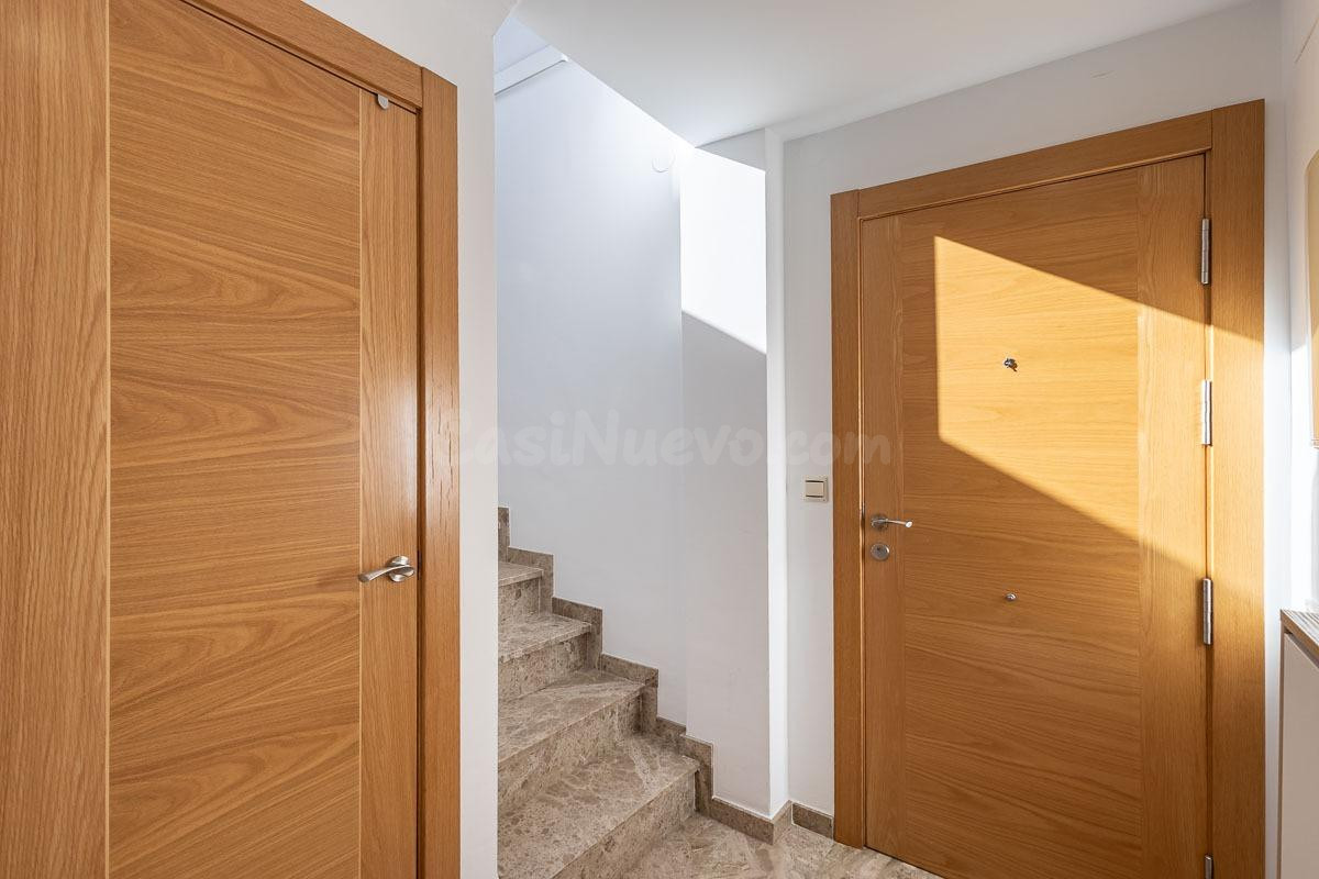 Increíble Ático Dúplex con garaje, trastero y una magnífica  - foto 8