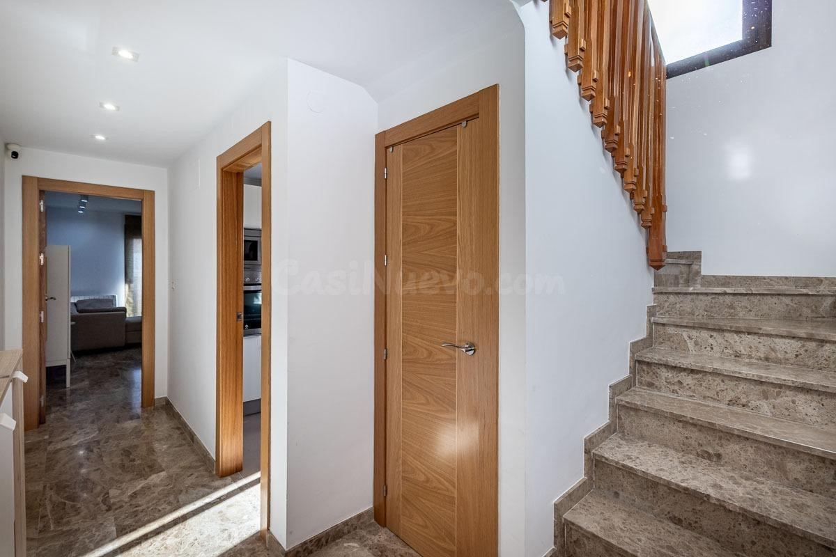 Increíble Ático Dúplex con garaje, trastero y una magnífica  - foto 9