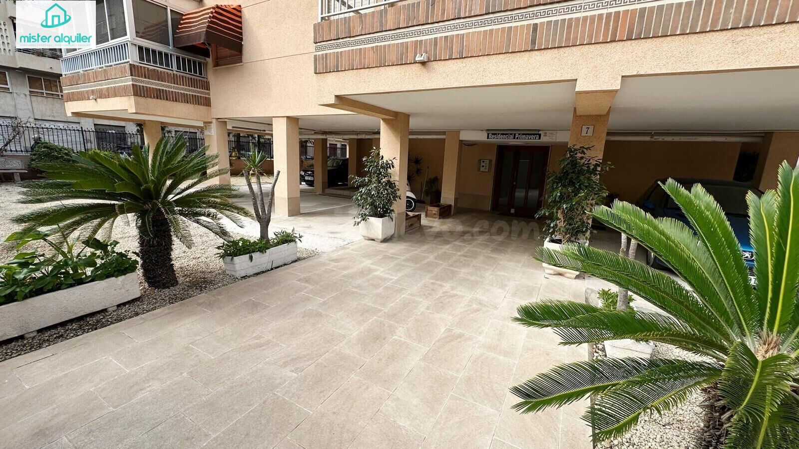 VIVIENDA EN SANTA POLA EN UNA ZONA TRANQUILA Y AGRADABLE PAR - foto 31