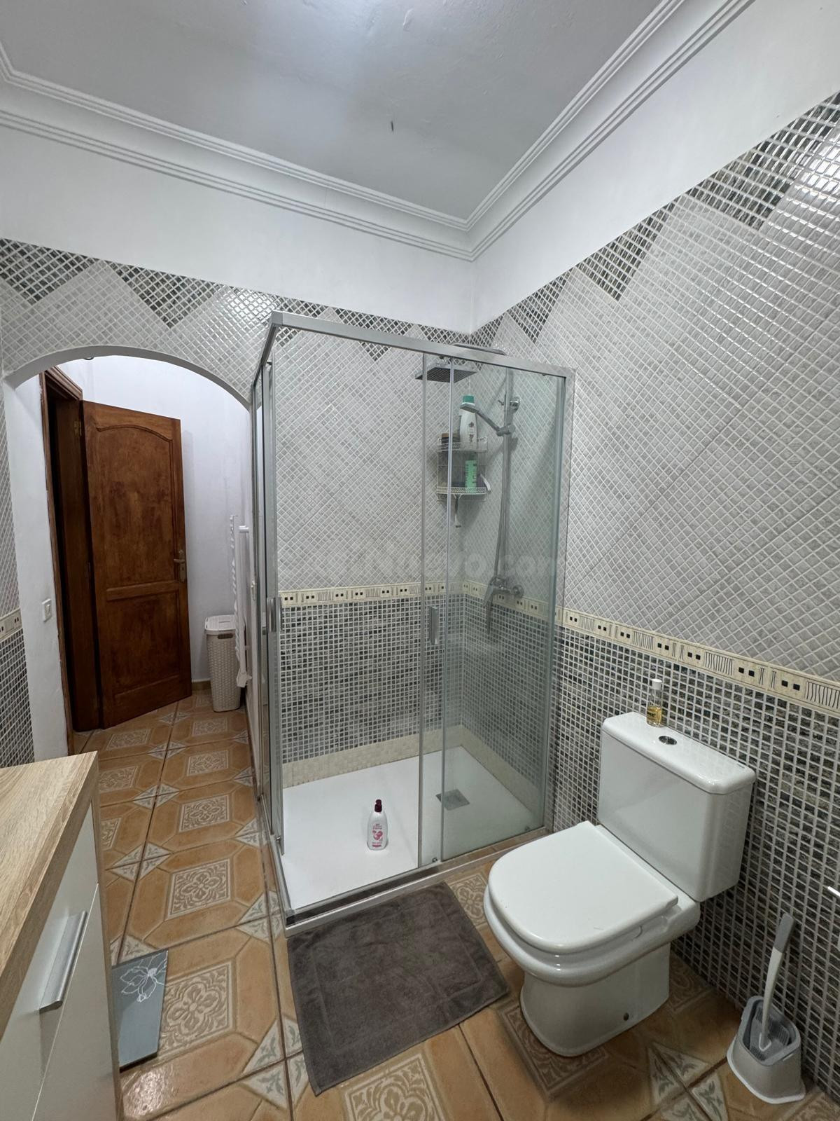 Encantador chalet  de 279 m2 4 habitaciones 2 baños y garage - foto 14