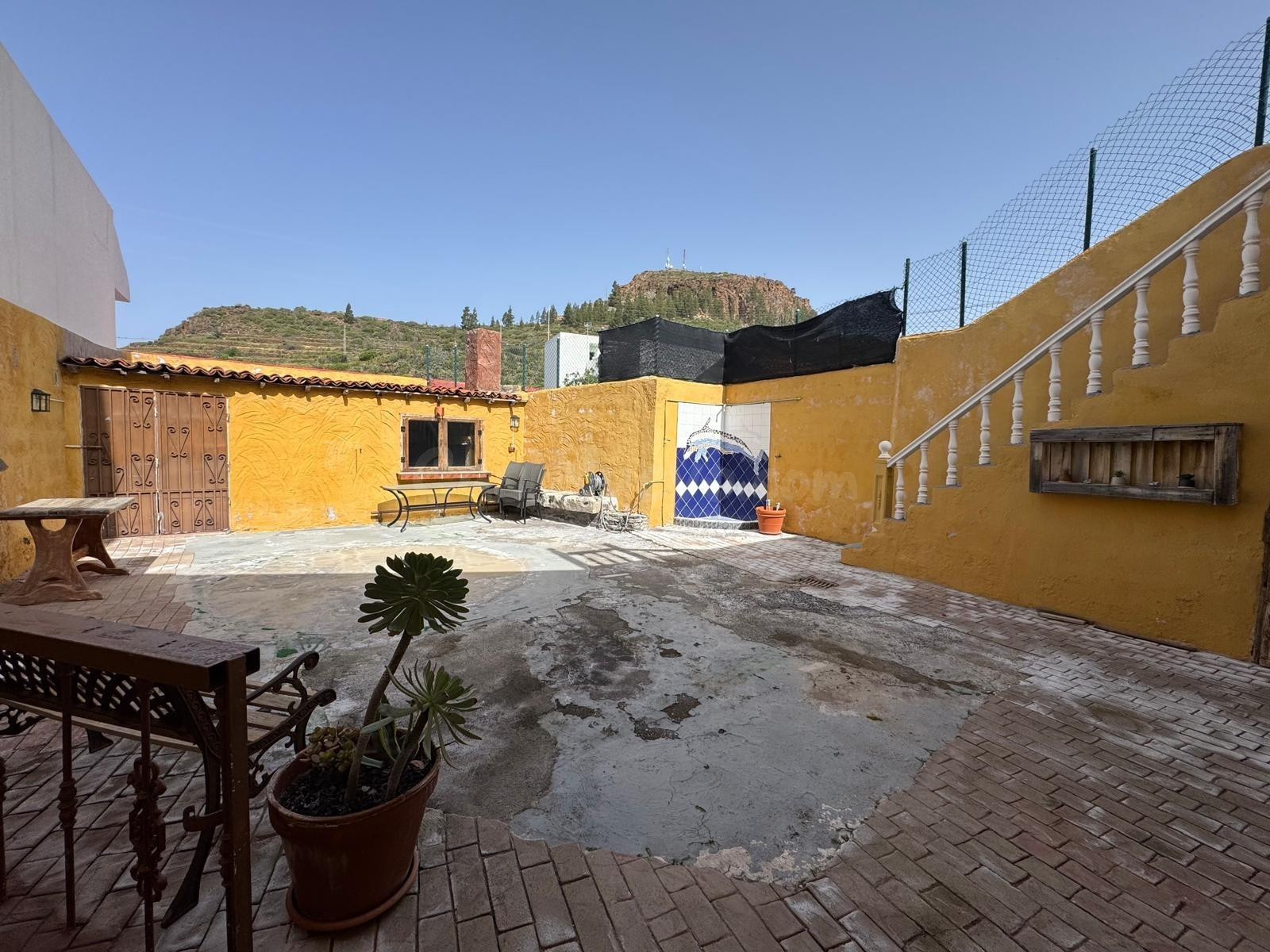 Encantador chalet  de 279 m2 4 habitaciones 2 baños y garage - foto 16