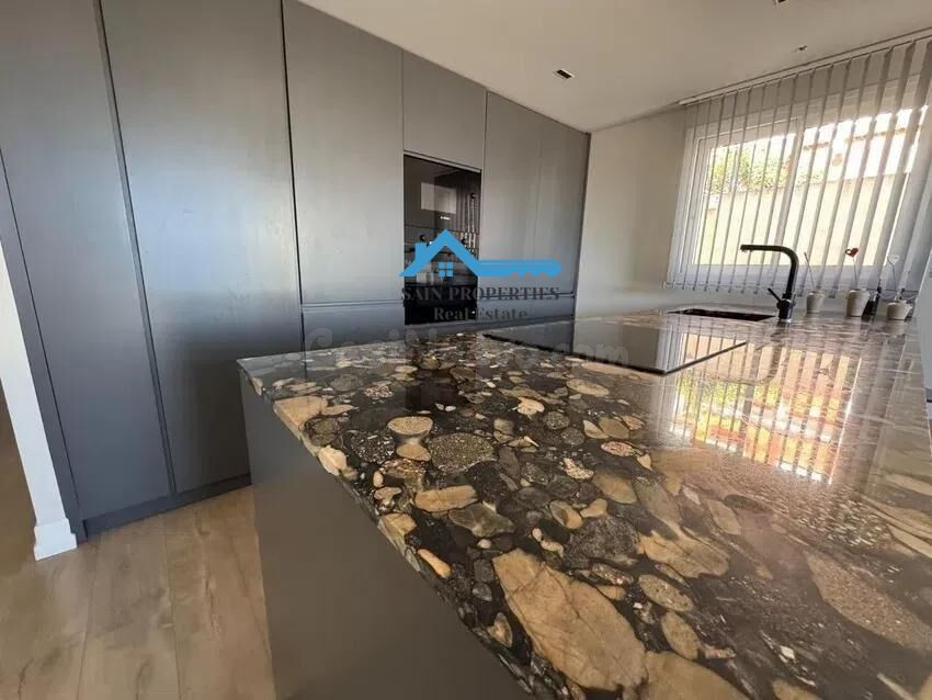 Villa de Diseño en Polop: Eficiencia Solar y Vistas al Ponoi - foto 9