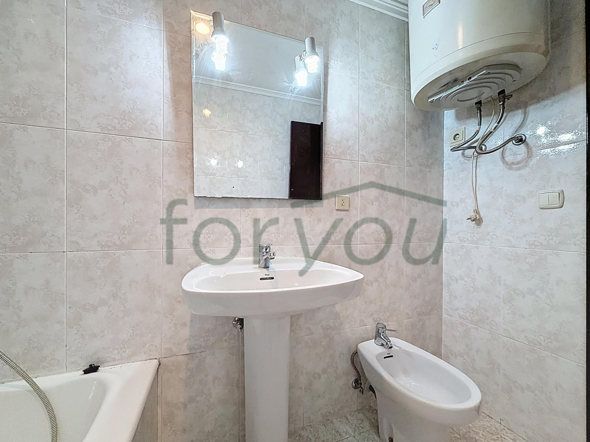 Un piso luminoso con balcón y vistas abiertas en Azkoitia - foto 27