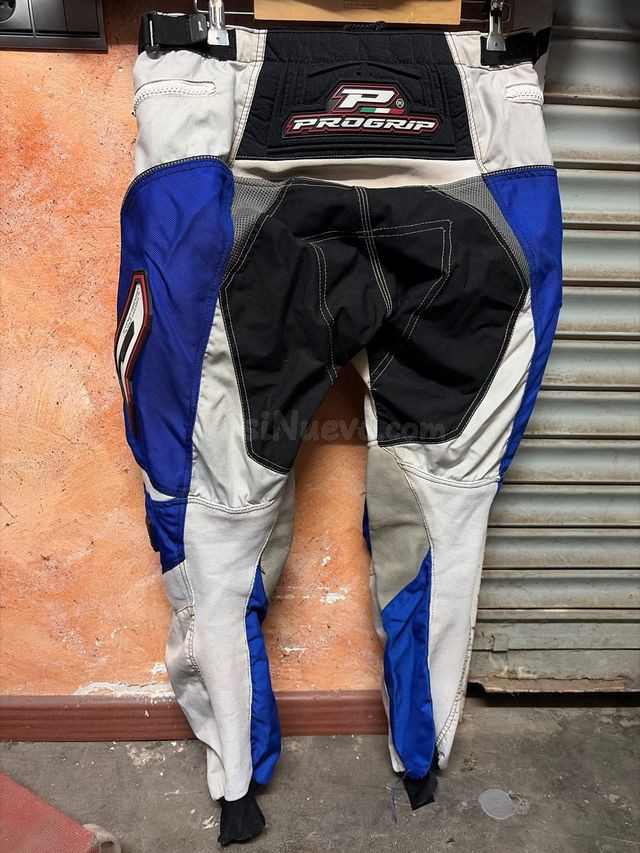 Conjunto Moto Progrip seminuevo - foto 4