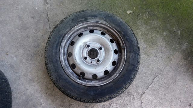 Ruedas de repuesto