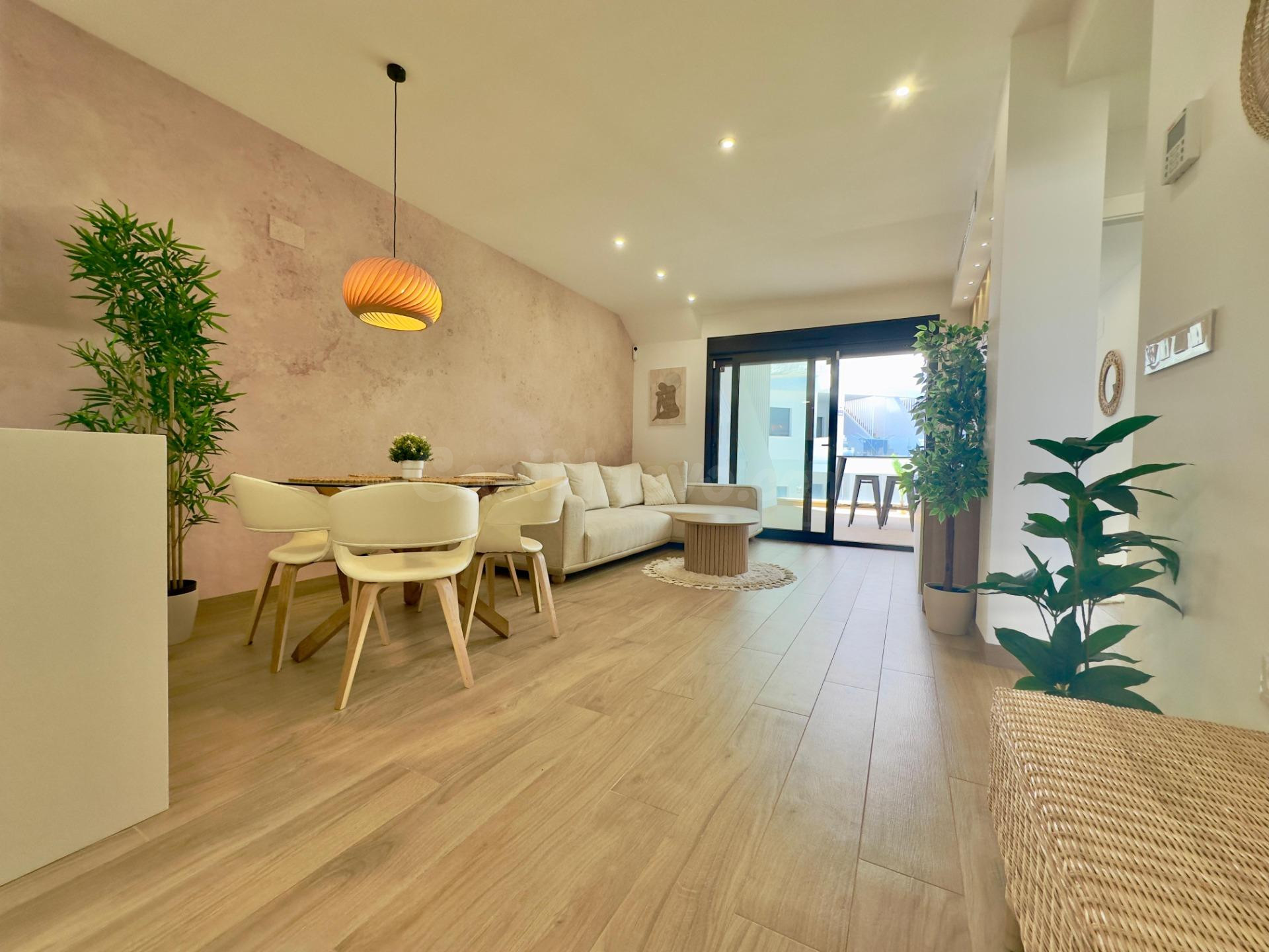 BUNGALOW DE 2 DORMITORIOS Y 2 BAÑOS EN LOS BALCONES, TORREVI - foto 6