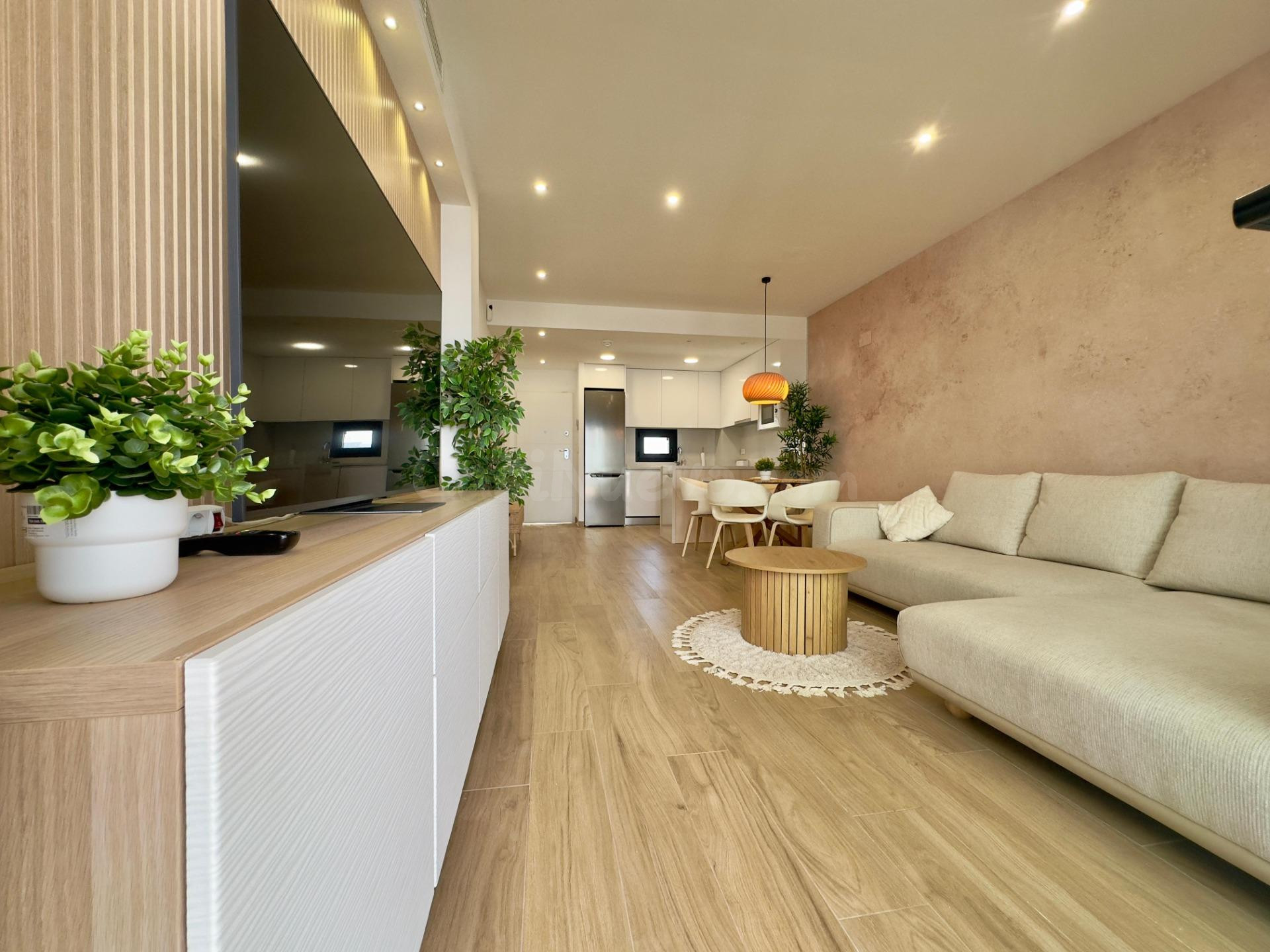 BUNGALOW DE 2 DORMITORIOS Y 2 BAÑOS EN LOS BALCONES, TORREVI - foto 10