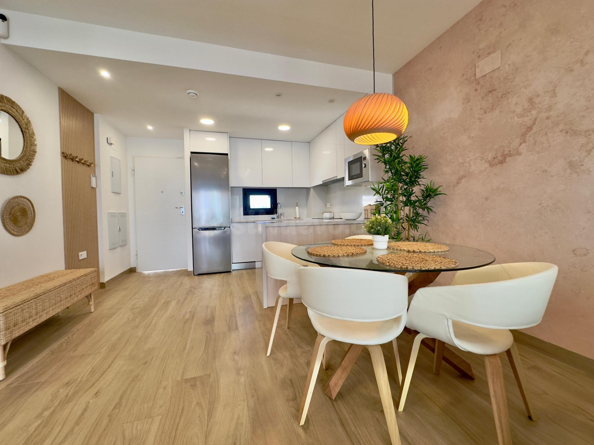 BUNGALOW DE 2 DORMITORIOS Y 2 BAÑOS EN LOS BALCONES, TORREVI - foto 14