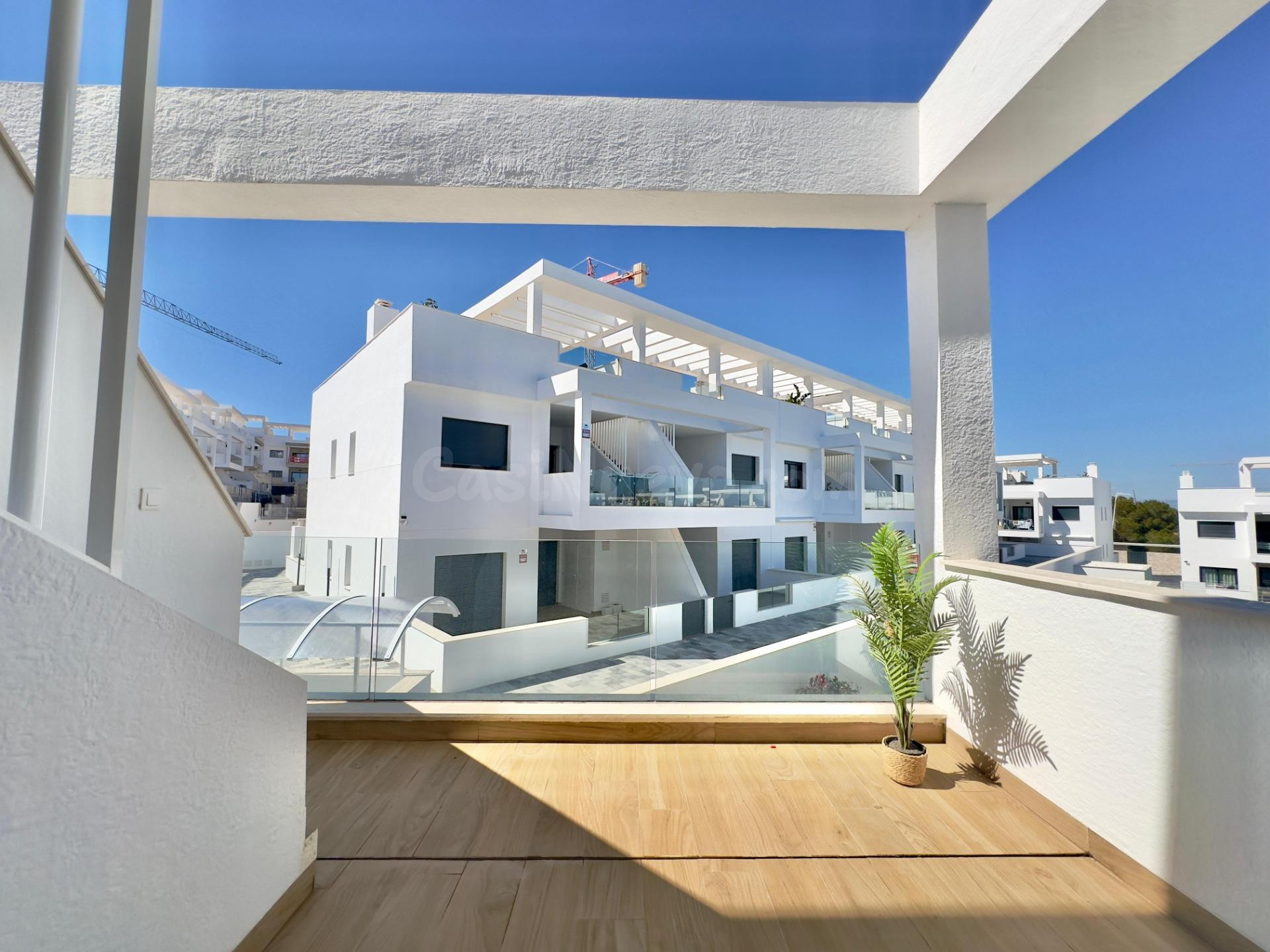 BUNGALOW DE 2 DORMITORIOS Y 2 BAÑOS EN LOS BALCONES, TORREVI - foto 29