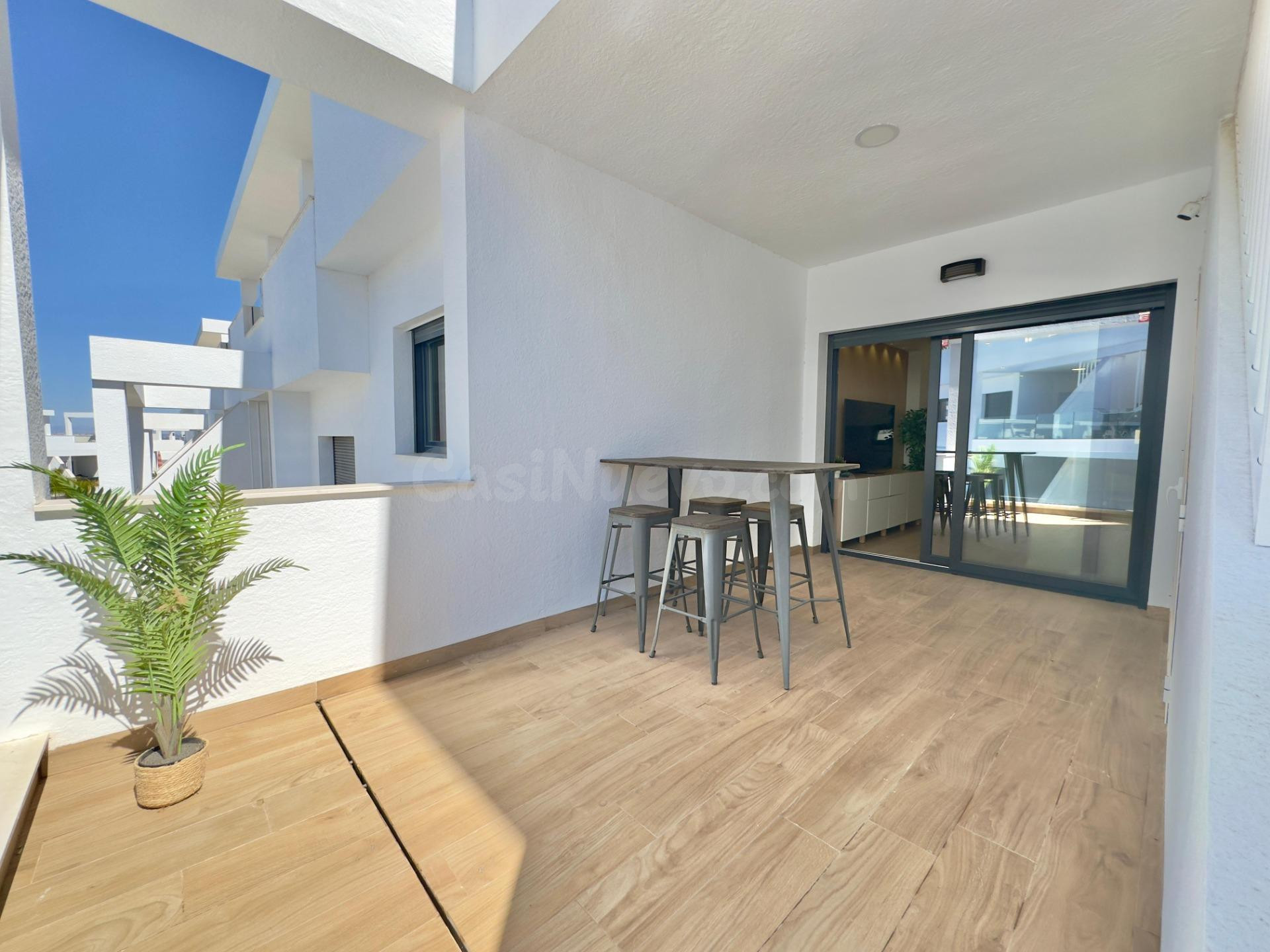 BUNGALOW DE 2 DORMITORIOS Y 2 BAÑOS EN LOS BALCONES, TORREVI - foto 30