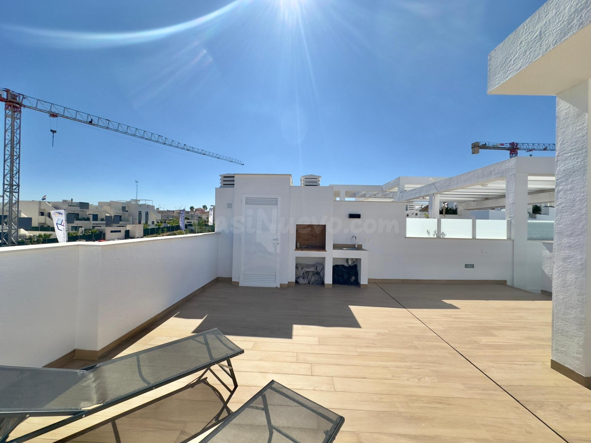 BUNGALOW DE 2 DORMITORIOS Y 2 BAÑOS EN LOS BALCONES, TORREVI - foto 37