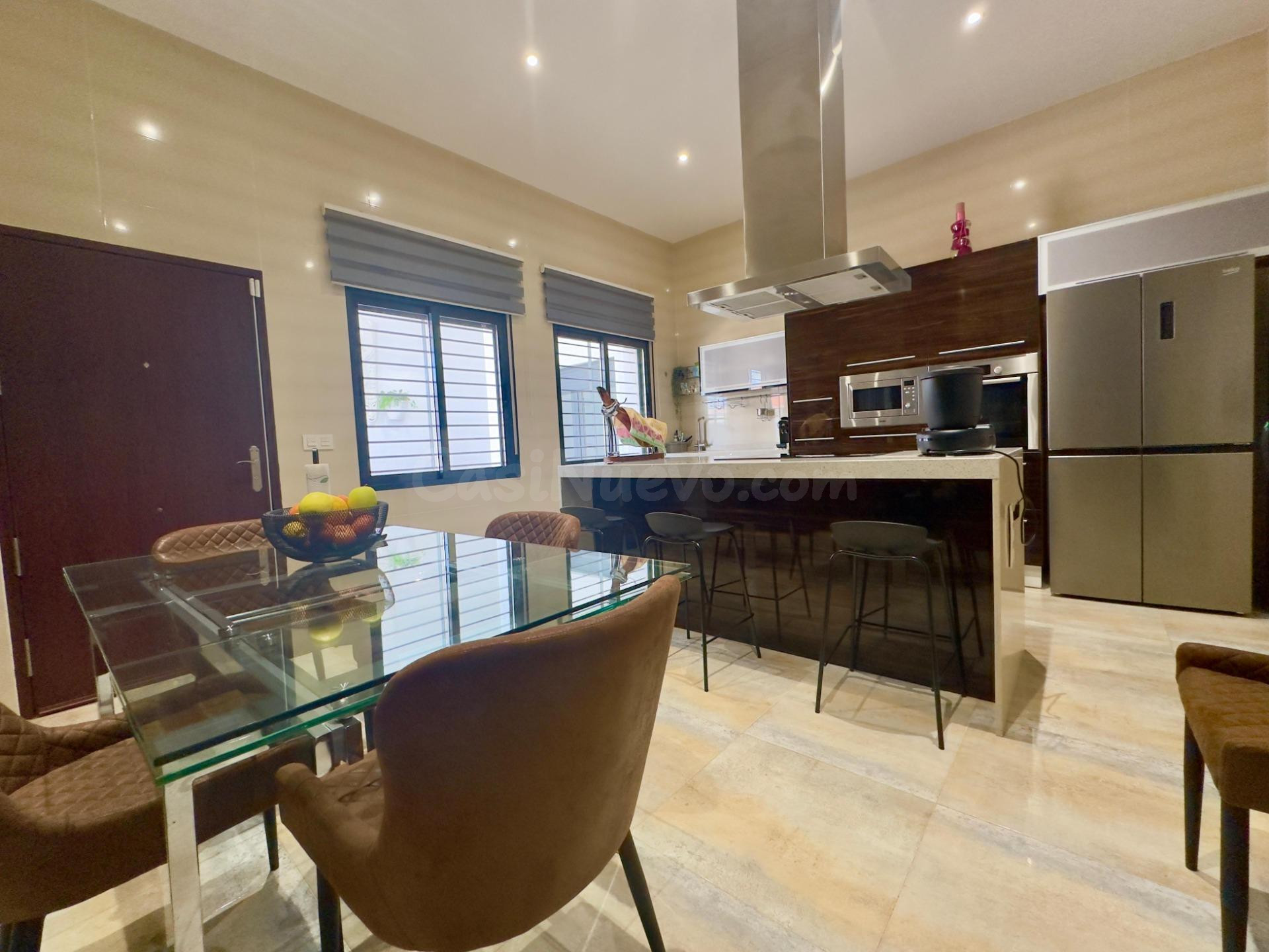 VILLA EN PILAR DE HORADADA DE 4 DORMITORIOS 2 BAÑOS EN PILAR