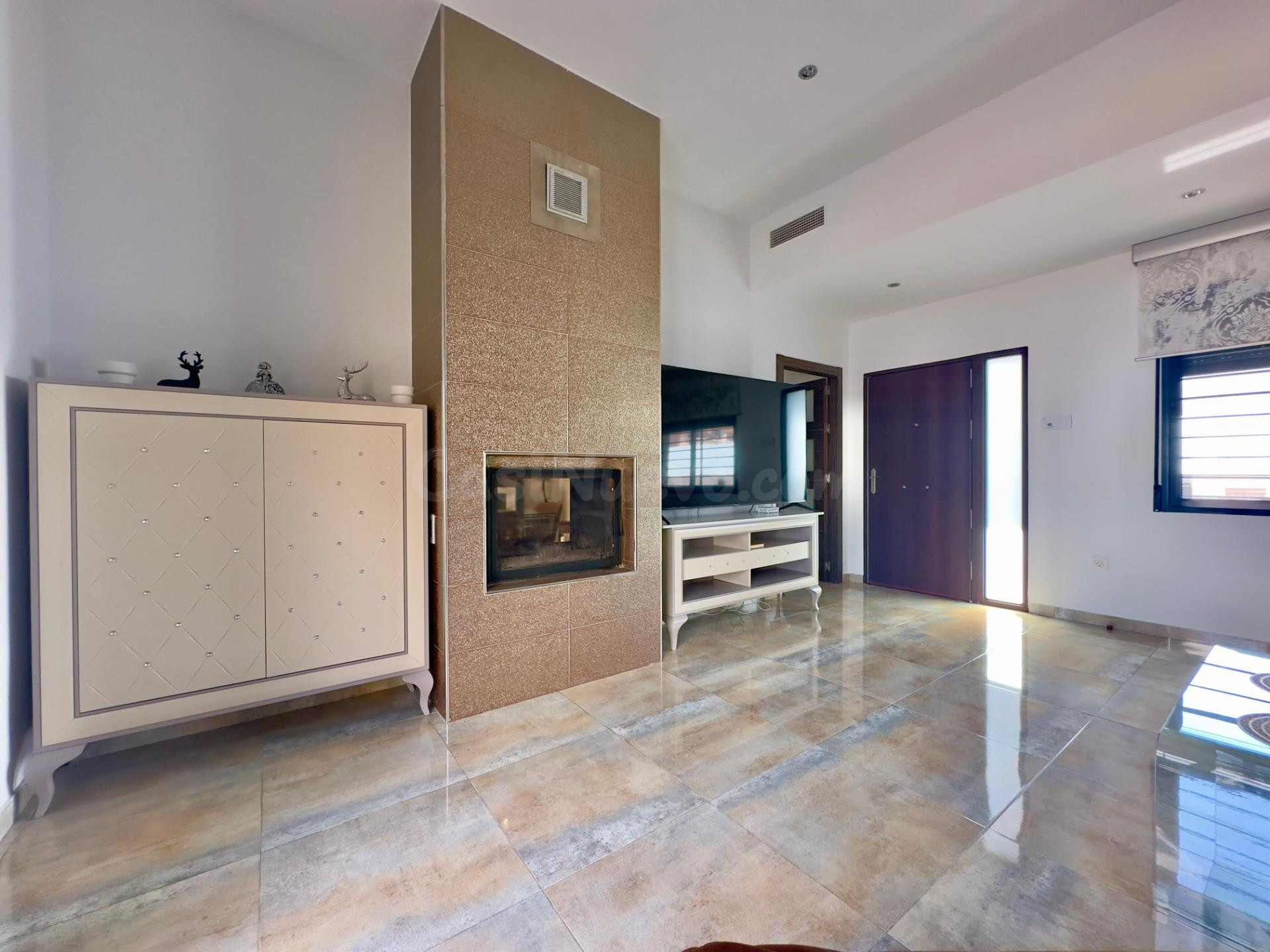 VILLA EN PILAR DE HORADADA DE 4 DORMITORIOS 2 BAÑOS EN PILAR - foto 12