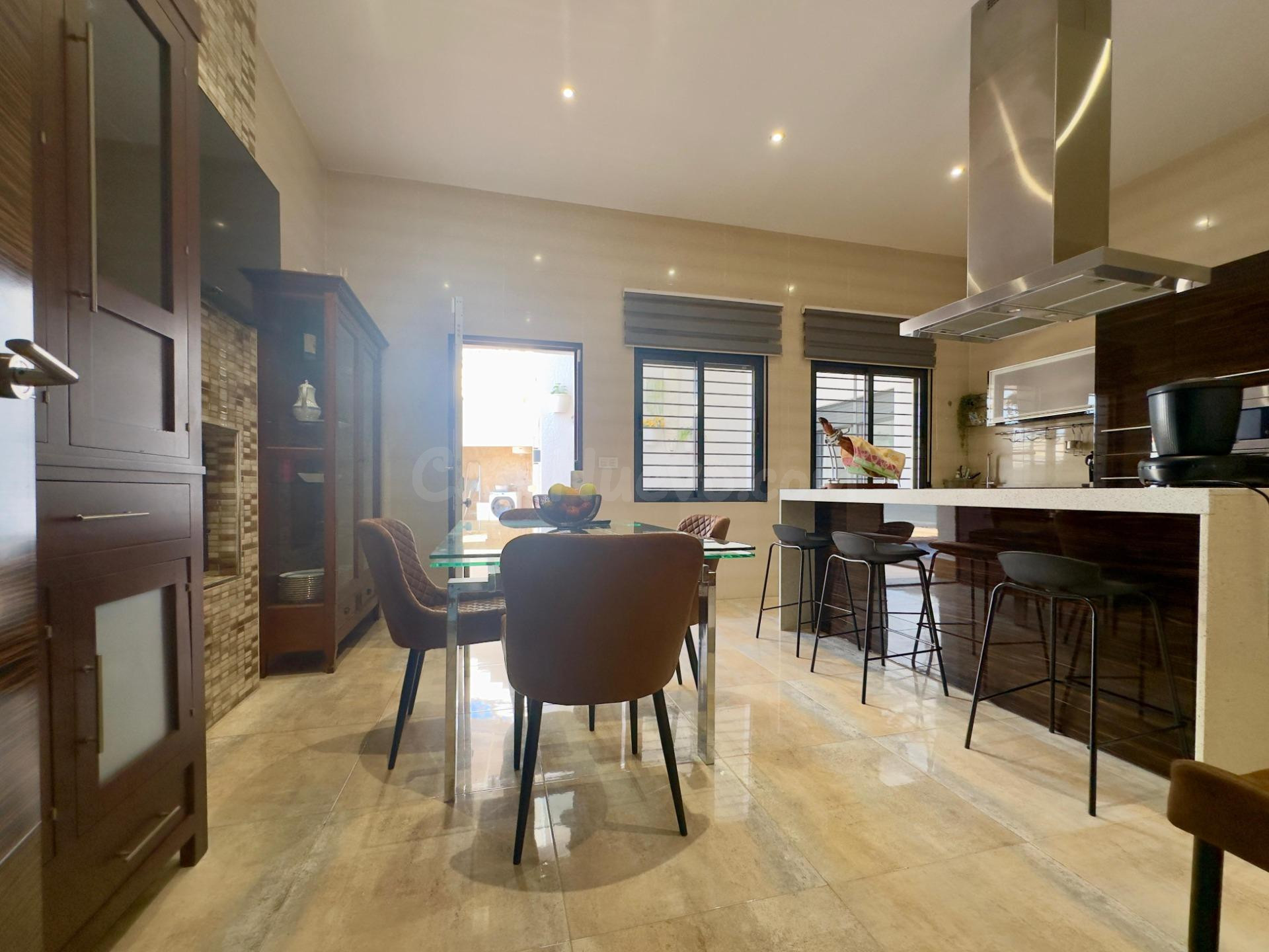 VILLA EN PILAR DE HORADADA DE 4 DORMITORIOS 2 BAÑOS EN PILAR - foto 14