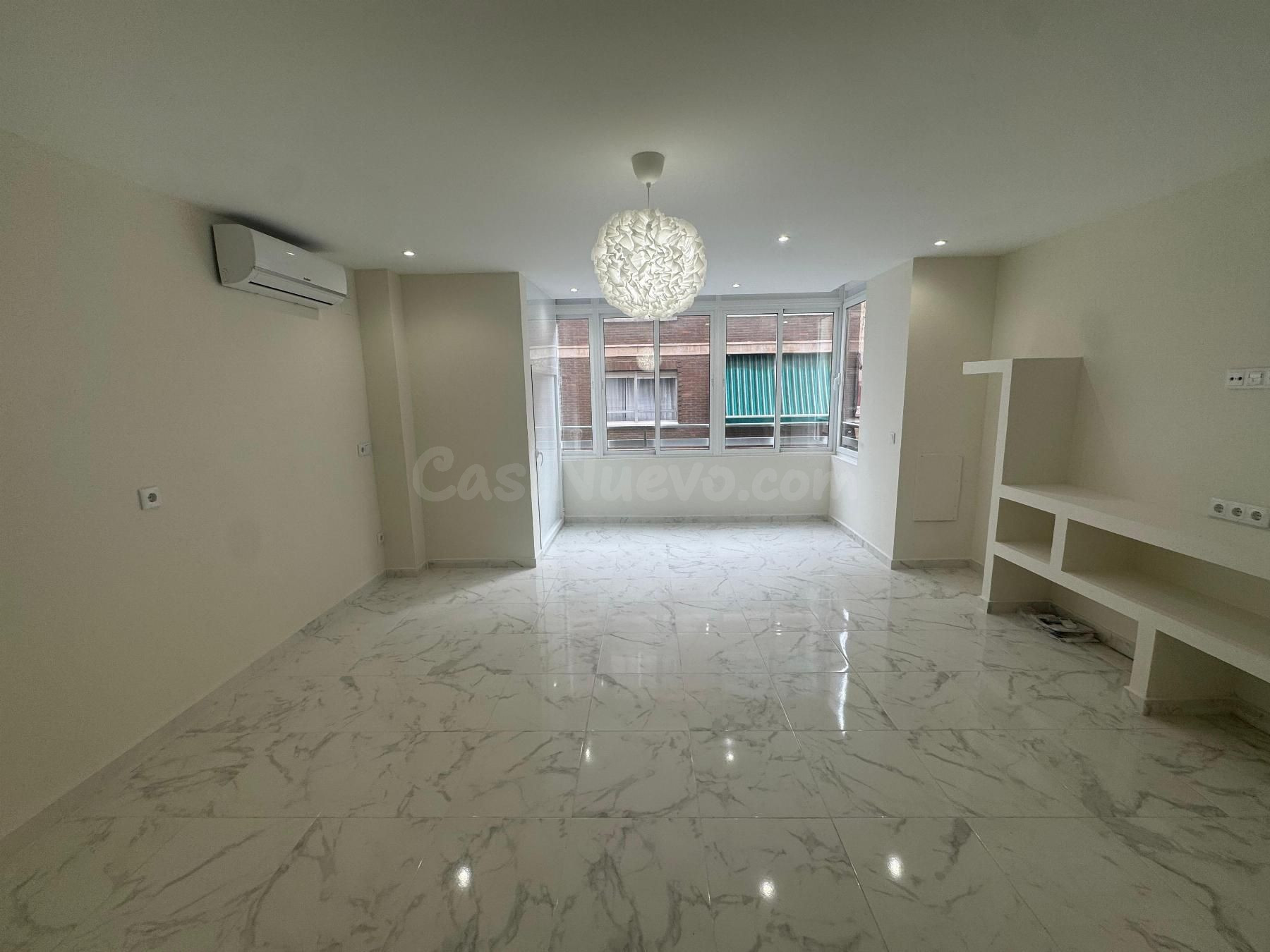 APARTAMENTO DE 3 DORMITORIOS 3 BAÑOS EN TORREVIEJA (CENTRO) - foto 4