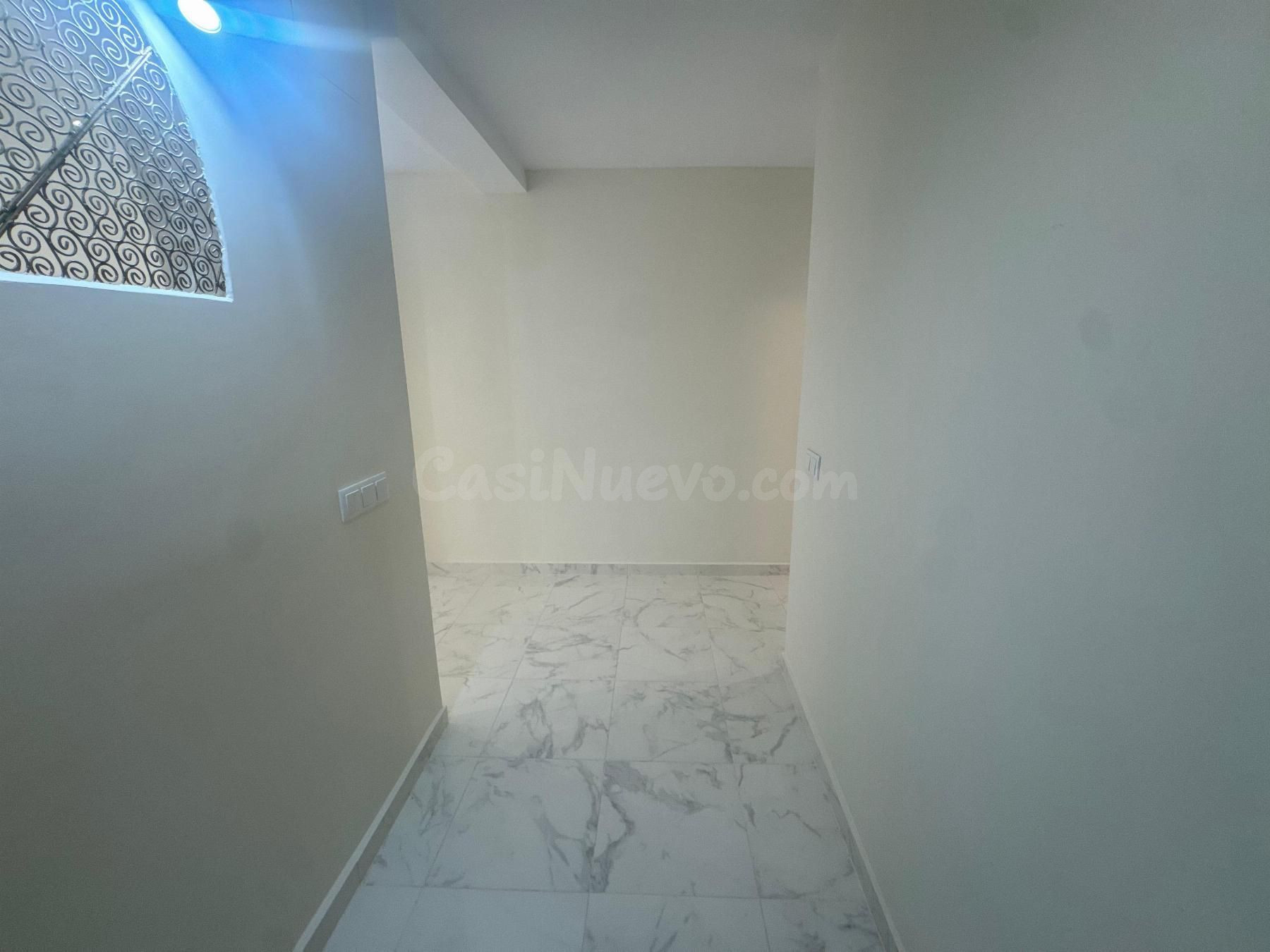 APARTAMENTO DE 3 DORMITORIOS 3 BAÑOS EN TORREVIEJA (CENTRO) - foto 13
