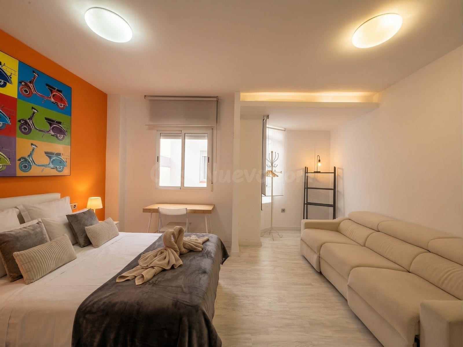 ✨ Piso en Torrevieja reformado, con vistas al mar y a pocos  - foto 5