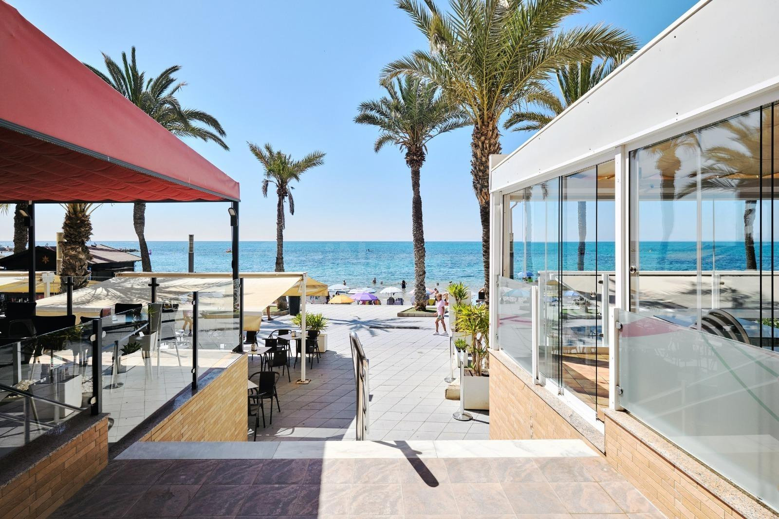 ✨ Piso en Torrevieja reformado, con vistas al mar y a pocos  - foto 39