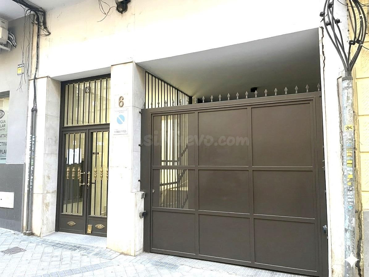 Plaza de garaje en alquiler en calle Eusebio Blasco Nº 6 - foto 8