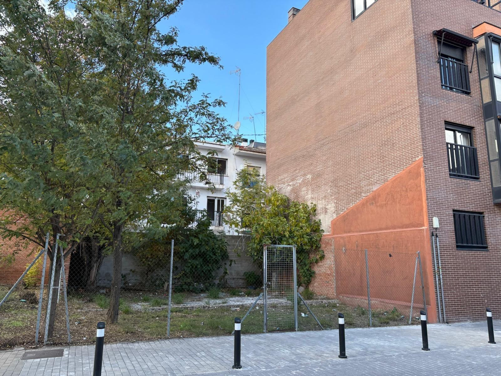 SOLAR URBANO EDIFICABLE – OPORTUNIDAD PARA INVERSIÓN O VIVIE - foto 2