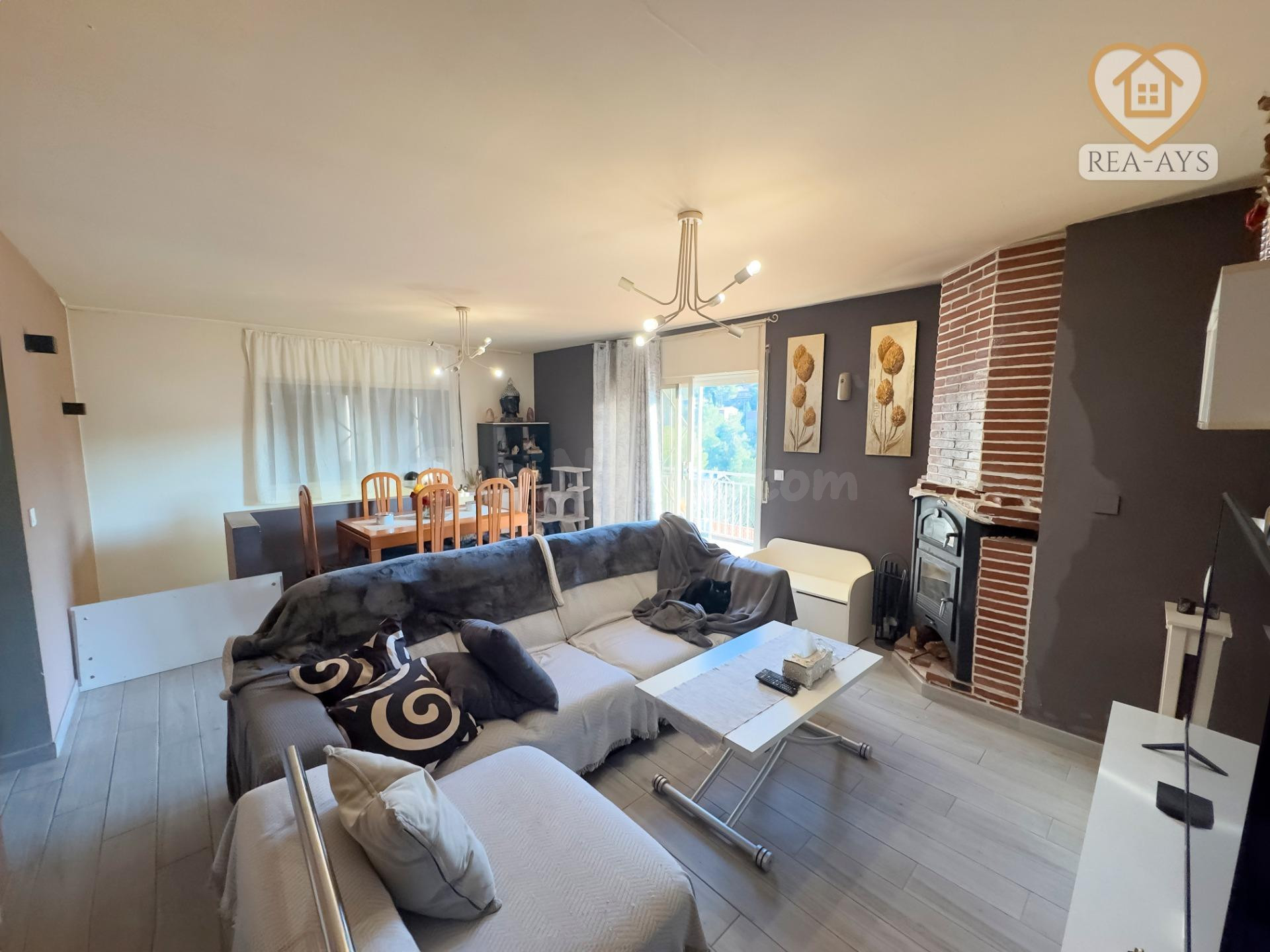 Casa con piscina y gran parcela en plena naturaleza - foto 7