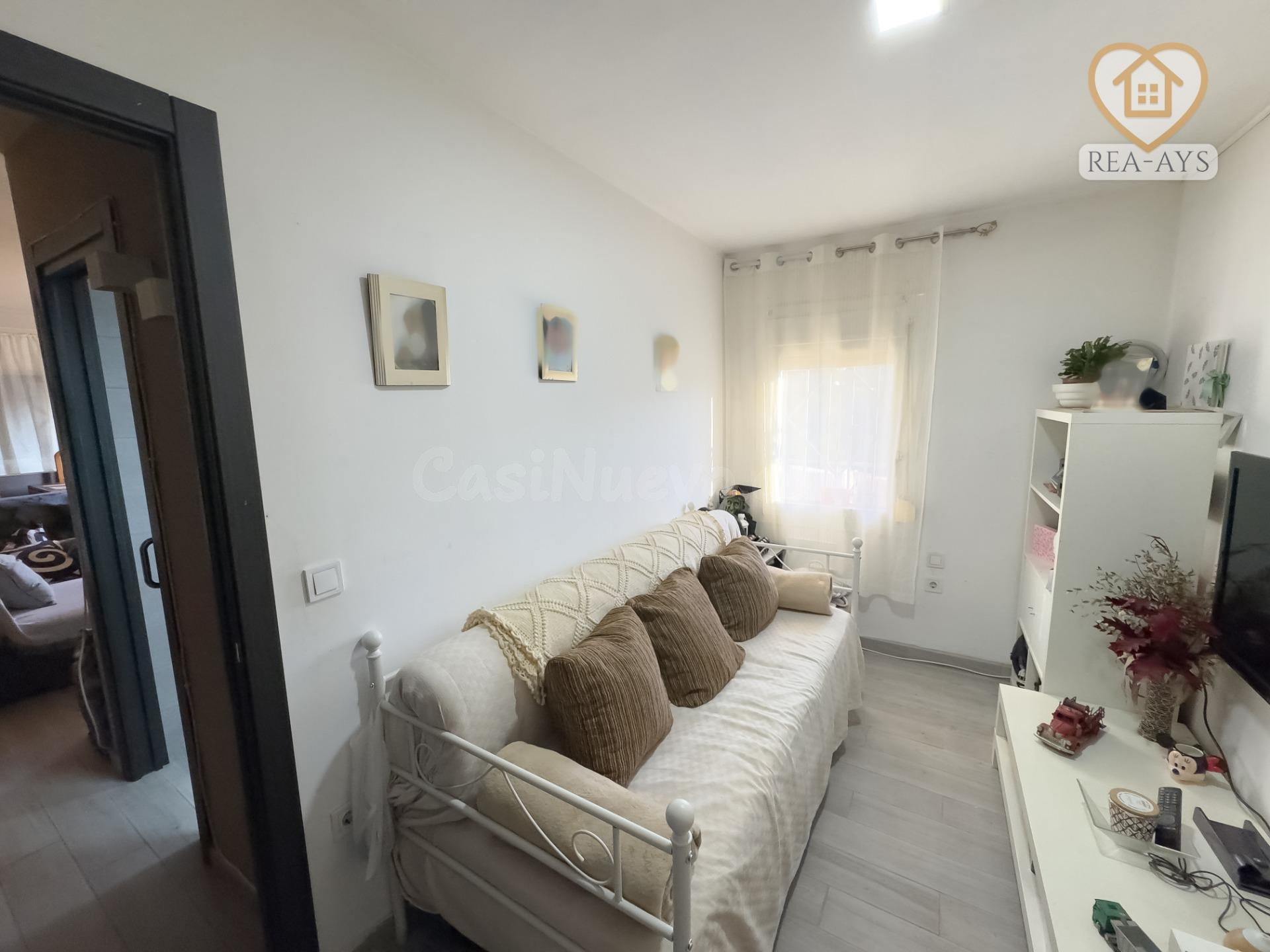 Casa con piscina y gran parcela en plena naturaleza - foto 18