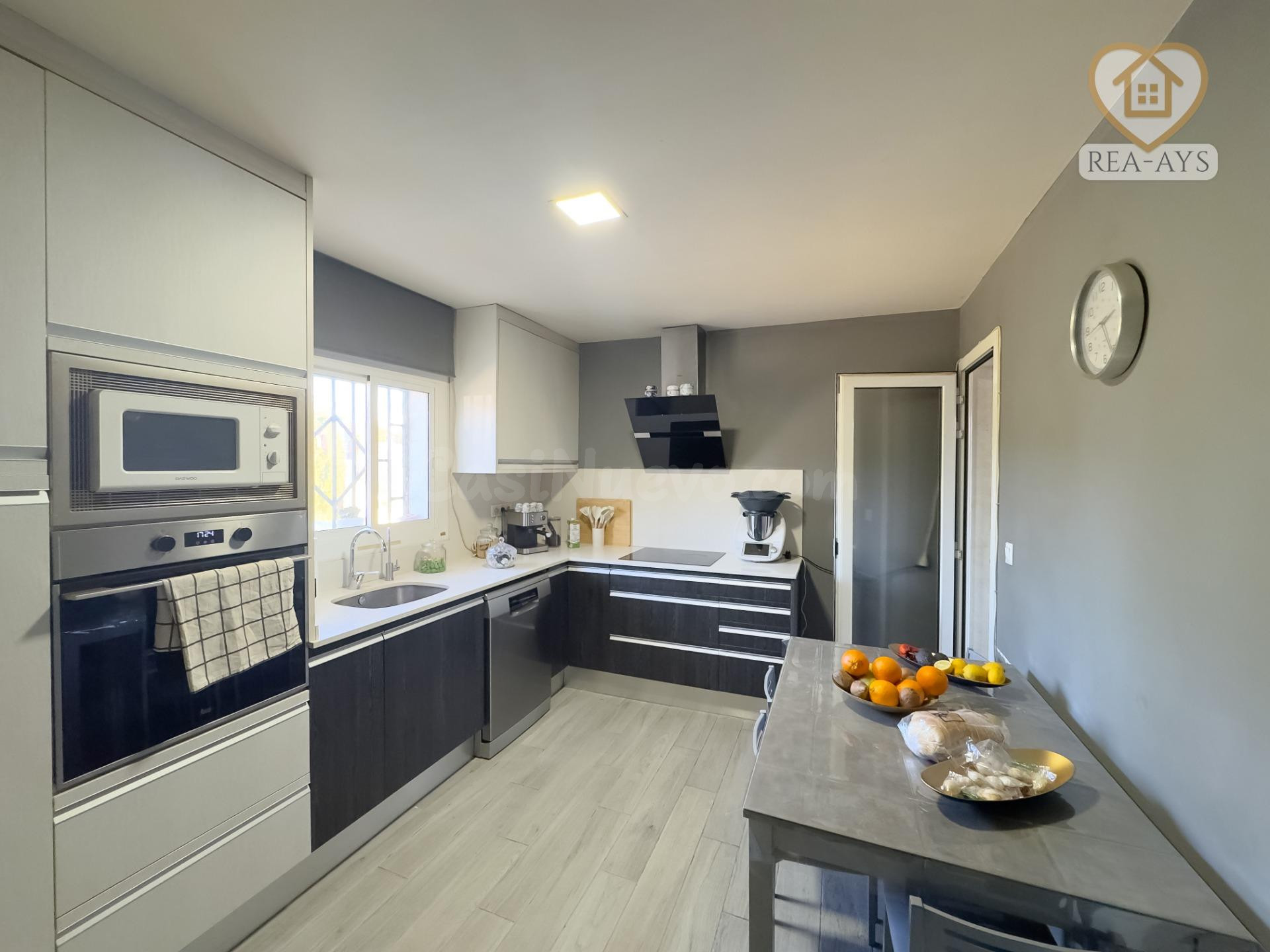 Casa con piscina y gran parcela en plena naturaleza - foto 30