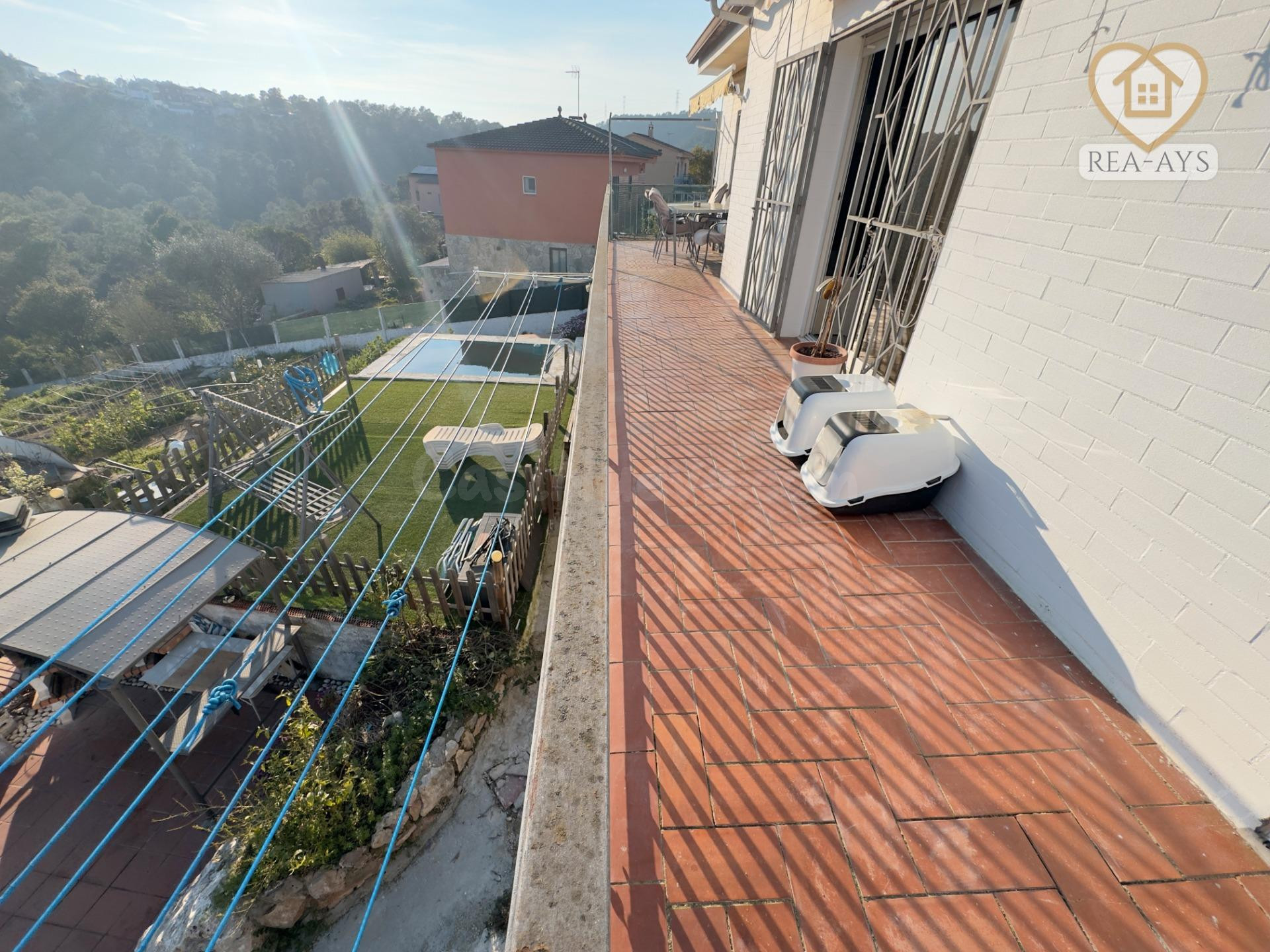 Casa con piscina y gran parcela en plena naturaleza - foto 40