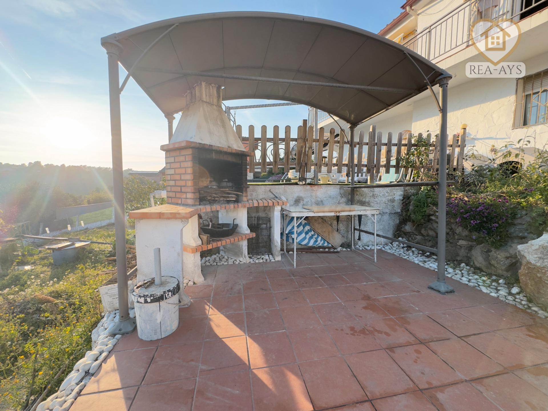 Casa con piscina y gran parcela en plena naturaleza - foto 45