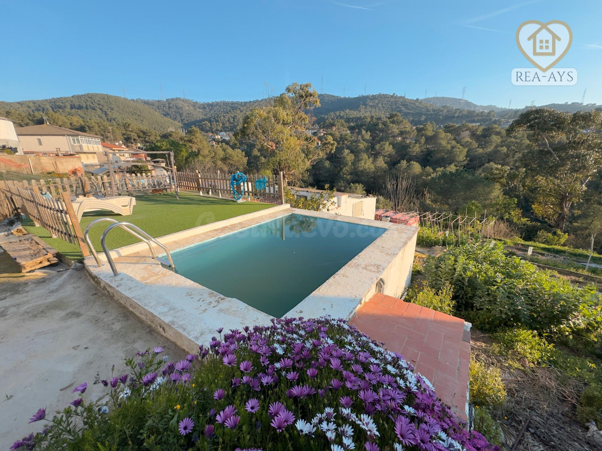 Casa con piscina y gran parcela en plena naturaleza - foto 48