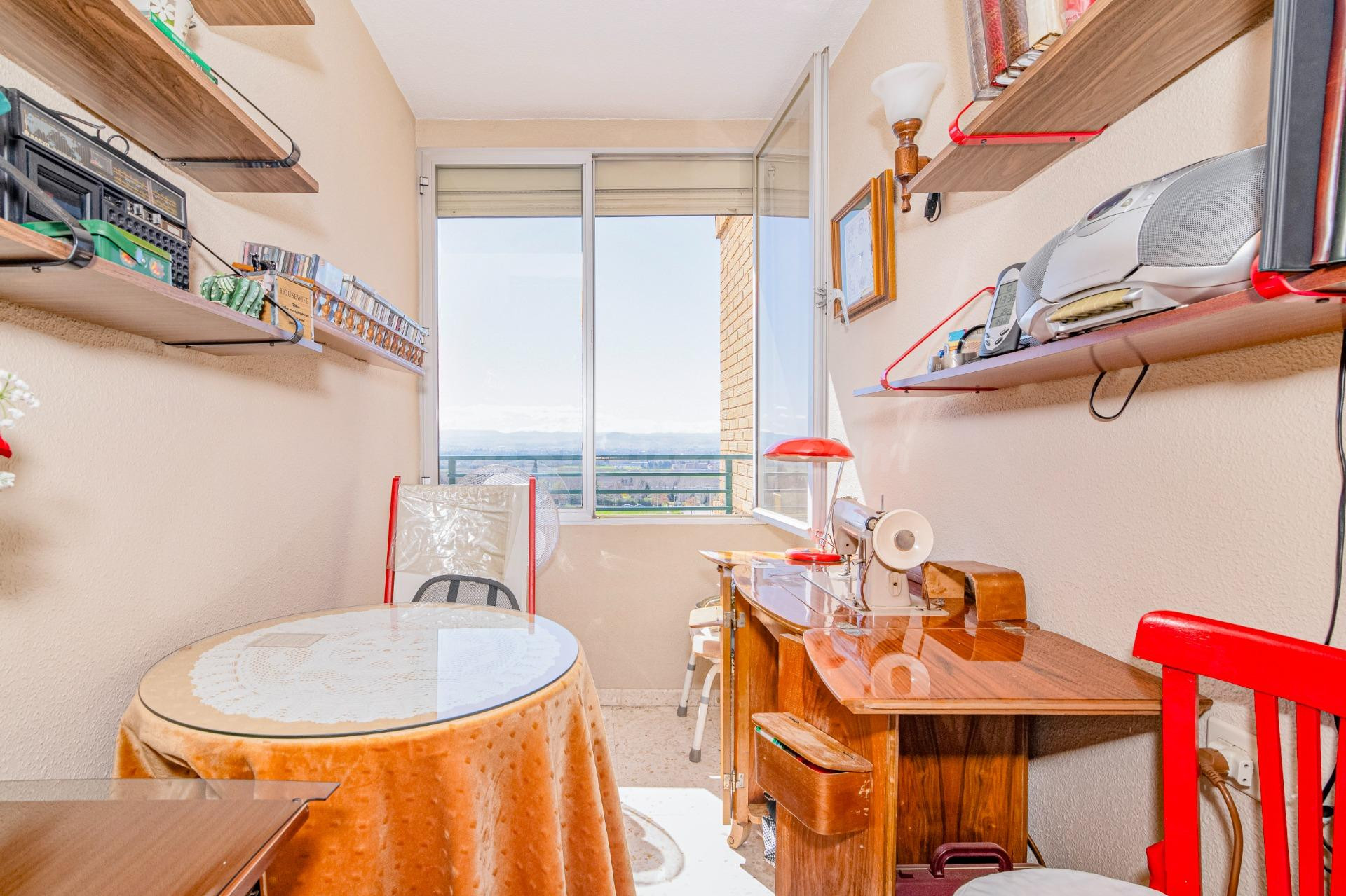 Piso en Ctra. Málaga en última planta con garaje y trastero - foto 24