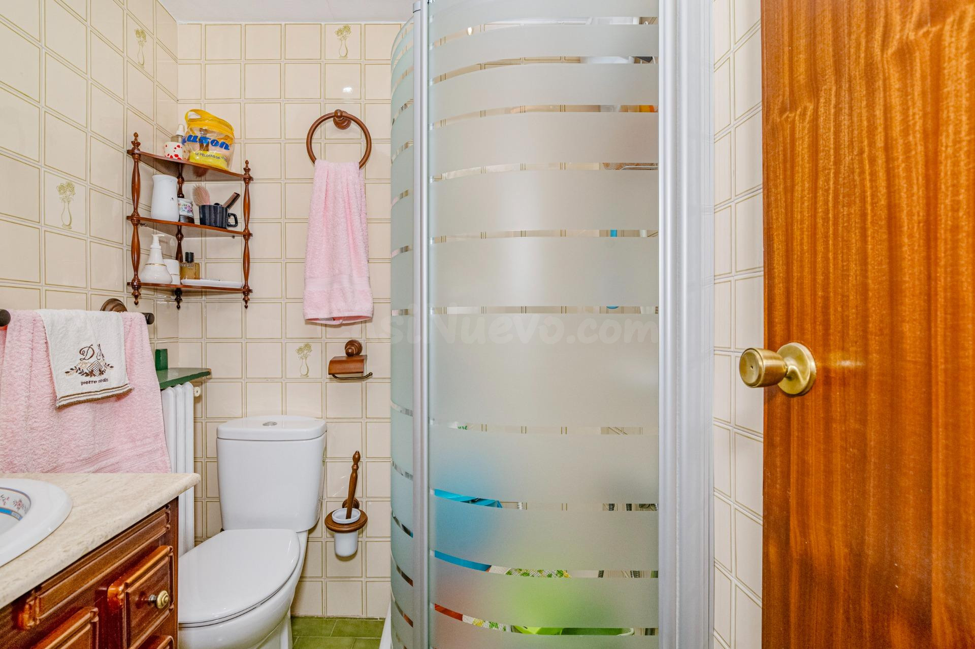 Piso en Ctra. Málaga en última planta con garaje y trastero - foto 27