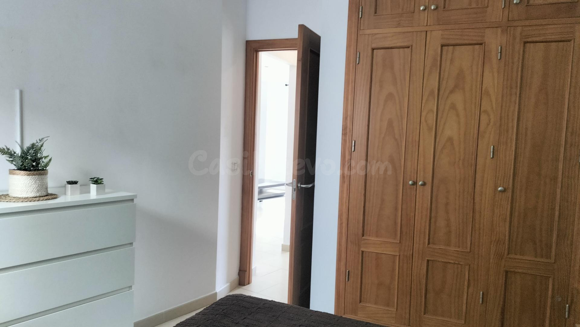 Bonito piso con ascensor junto al centro de Chiclana - foto 9