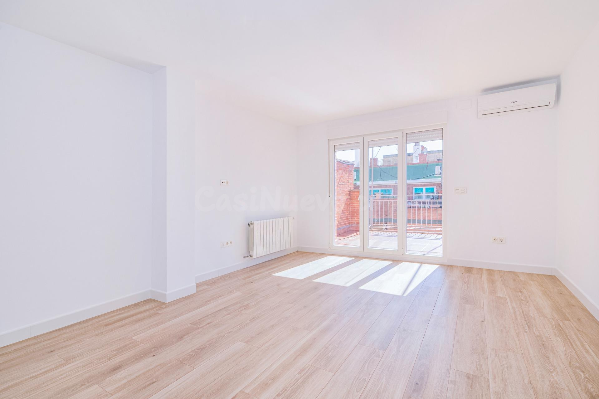 ATICO TOTALMENTE REFORMADO A ESTRENAR  EN PLAZA DE TOROS DE  - foto 18