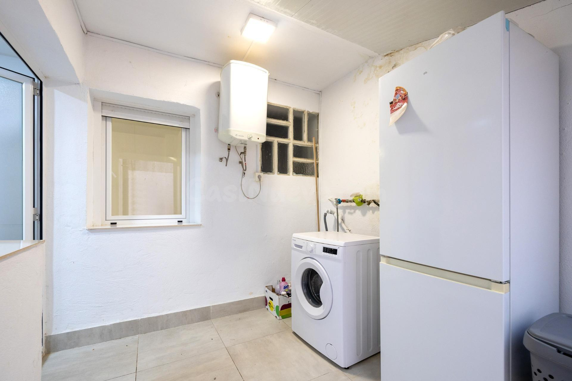 Acogedor Apartamento Reformado en el Corazón de Zaidín, Gran - foto 13