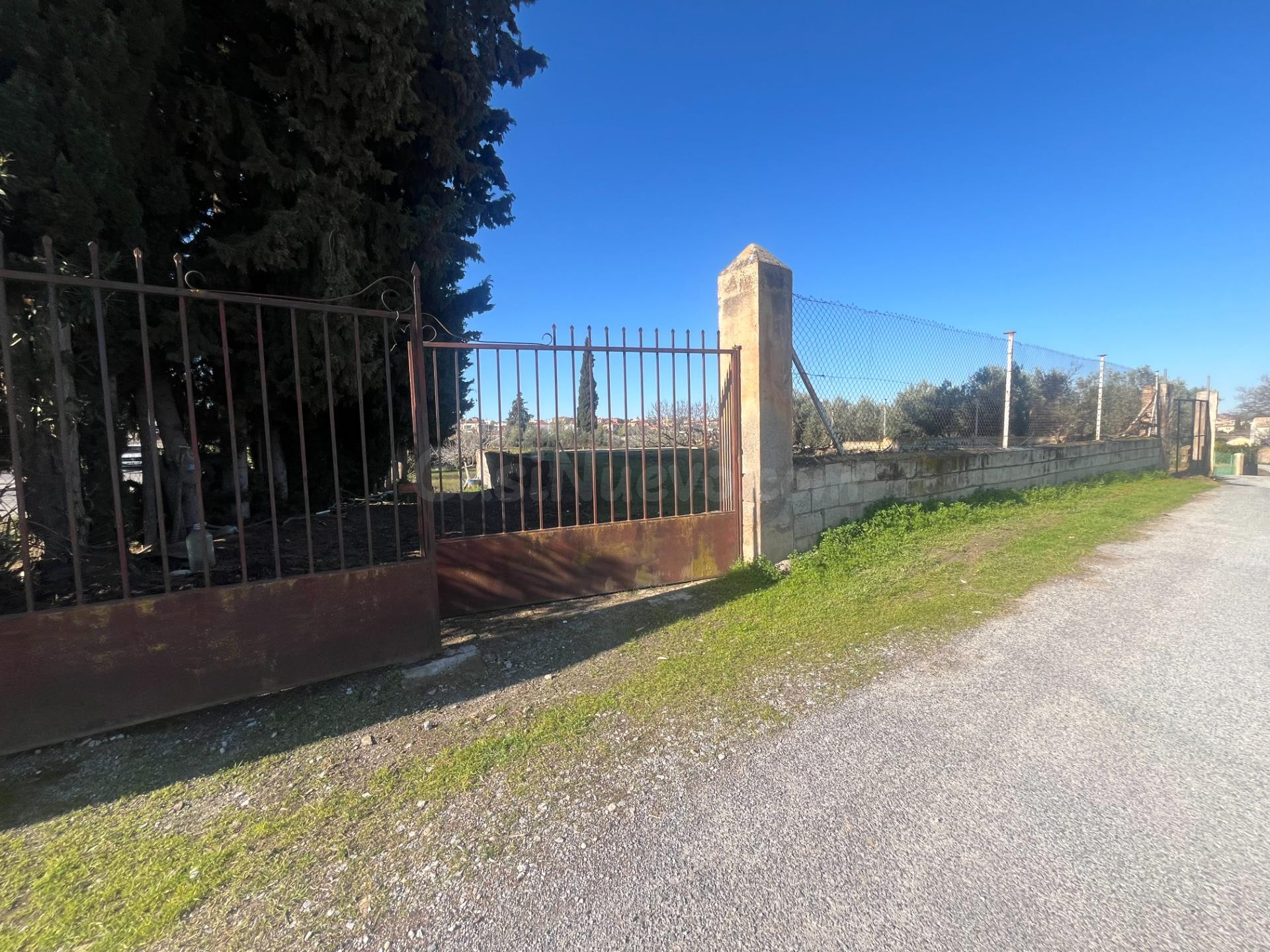 FINCA CON UN ESPECIAL ENCANTO Y A METROS DEL CASCO URBANO, J - foto 13