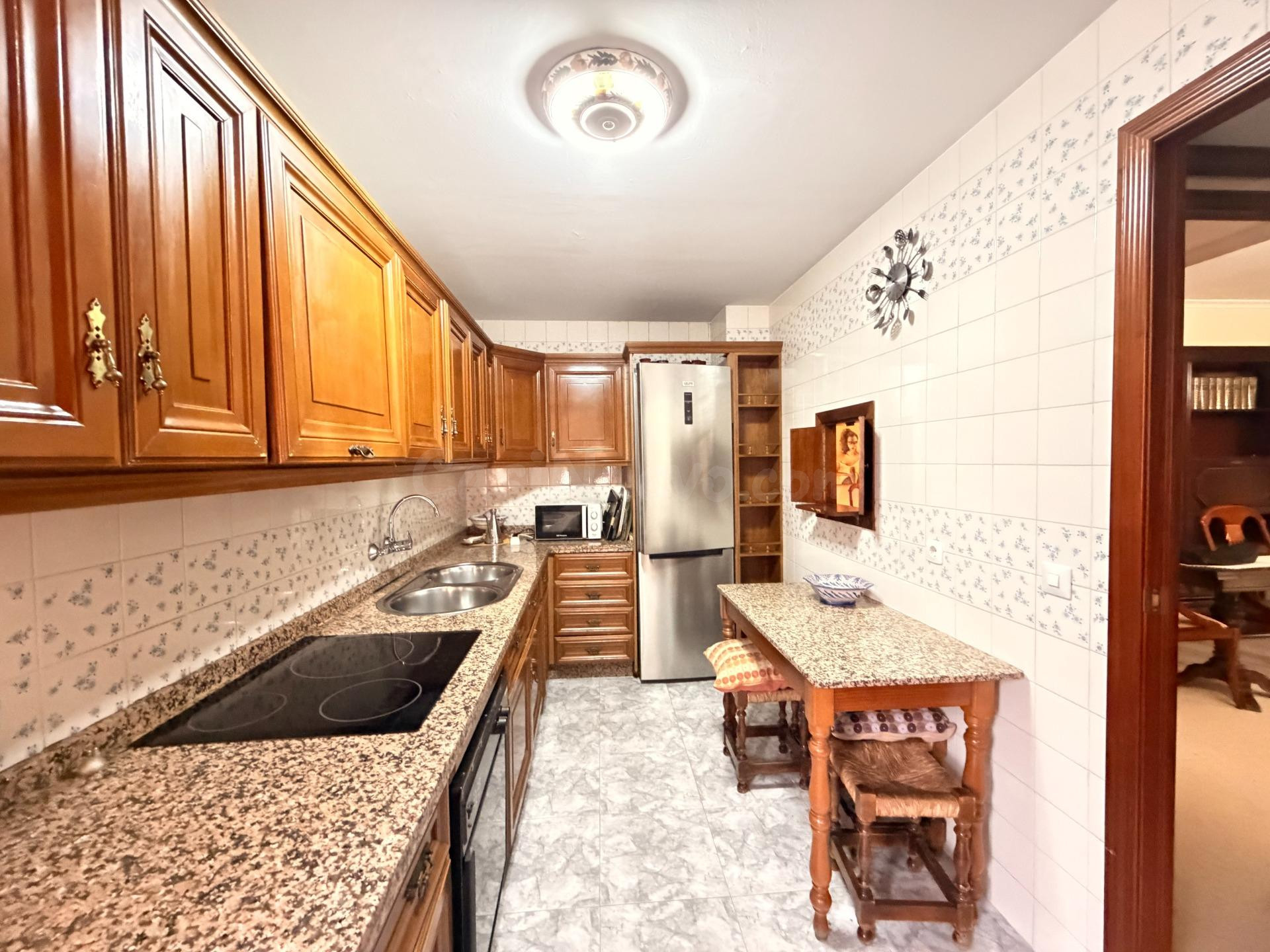 D. Piso con cochera y trastero junto a la Avenida de Medina  - foto 13