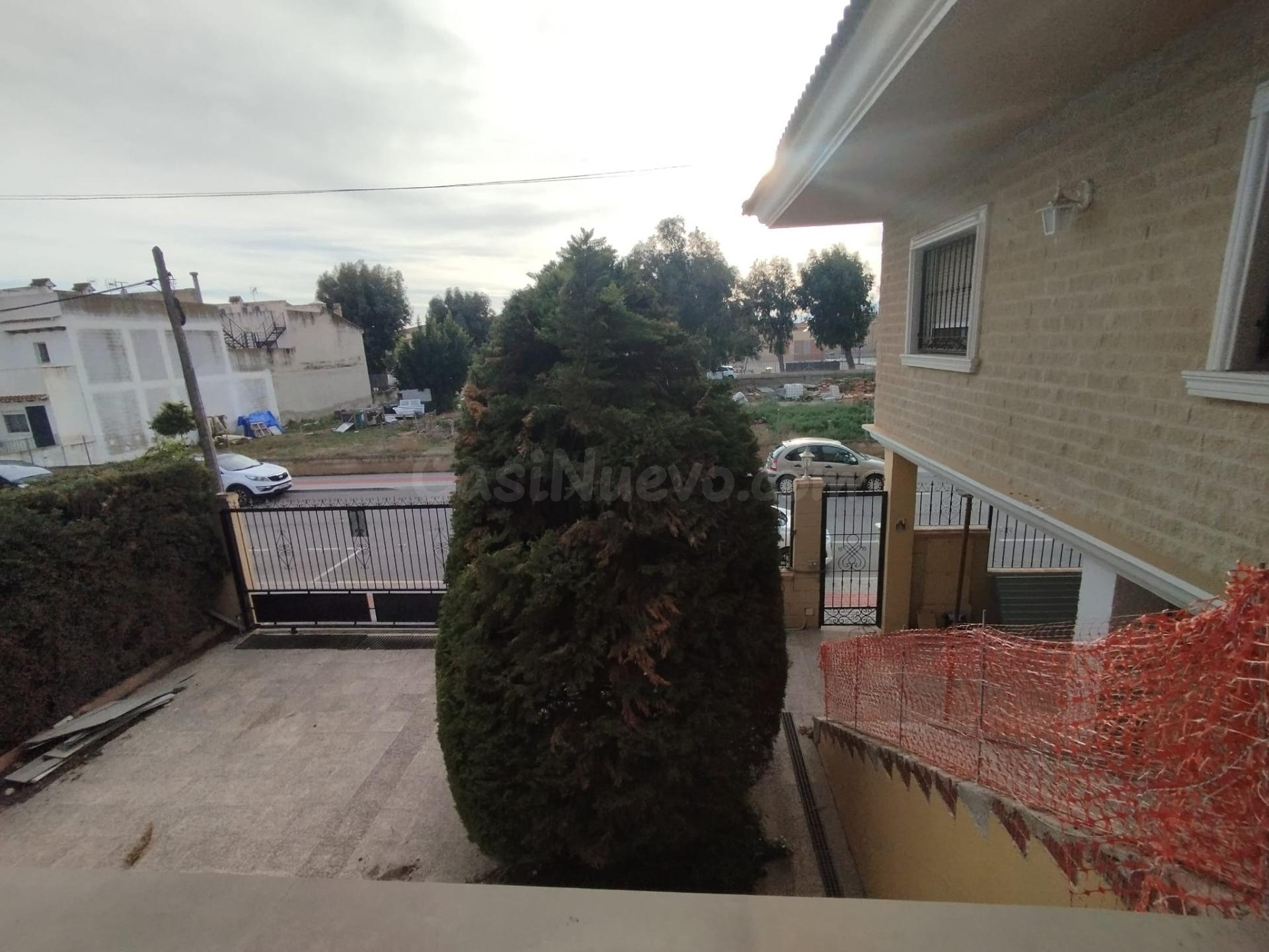 Magnífica vivienda independiente ubicada en una de las mejor - foto 15