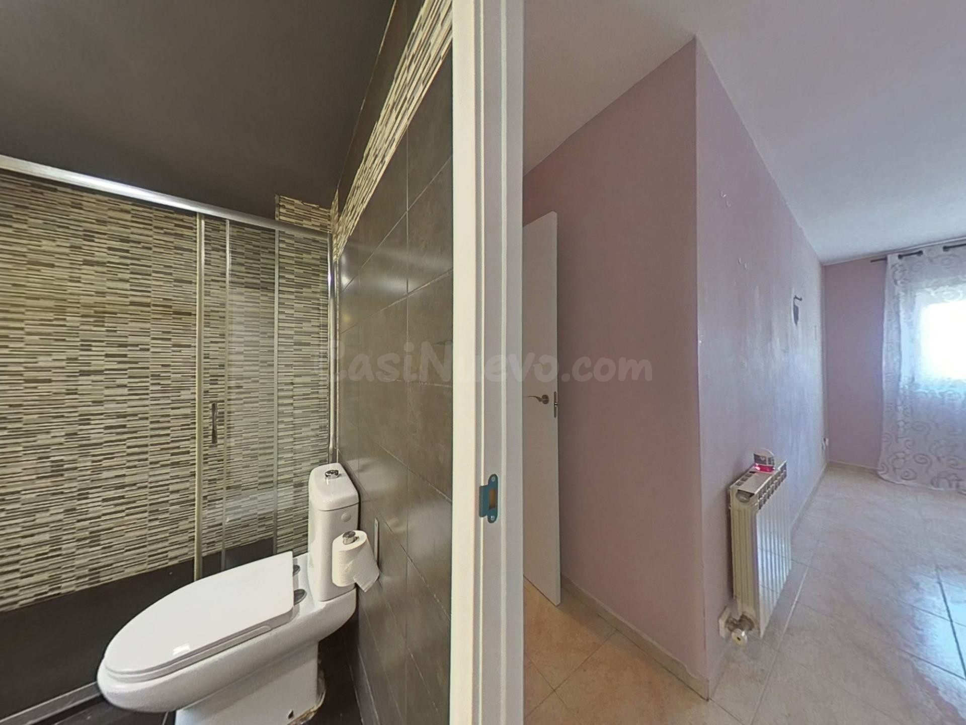 Amplio piso en el centro de Salou con piscina y vistas - foto 37