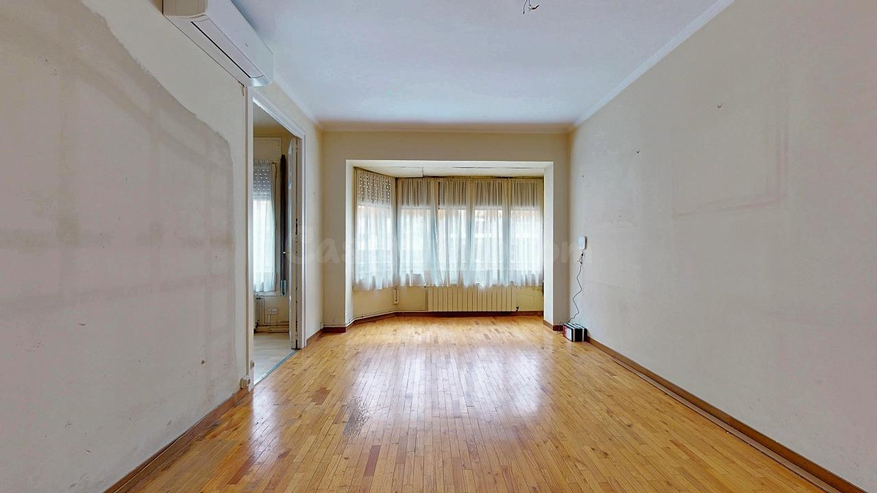 Centro de Barcelona entre Roger de Flor y Nápoles - foto 4