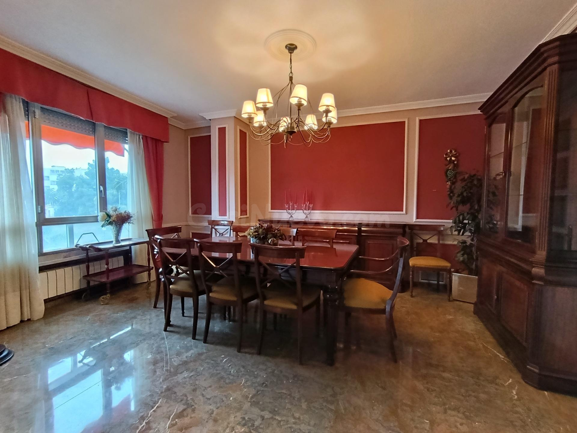 MAGNIFICO PISO EN EL PASEO DE LA VICTORIA DE CORDOBA - foto 8