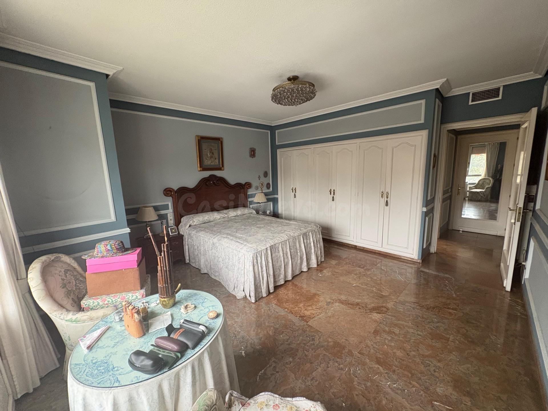 MAGNIFICO PISO EN EL PASEO DE LA VICTORIA DE CORDOBA - foto 15