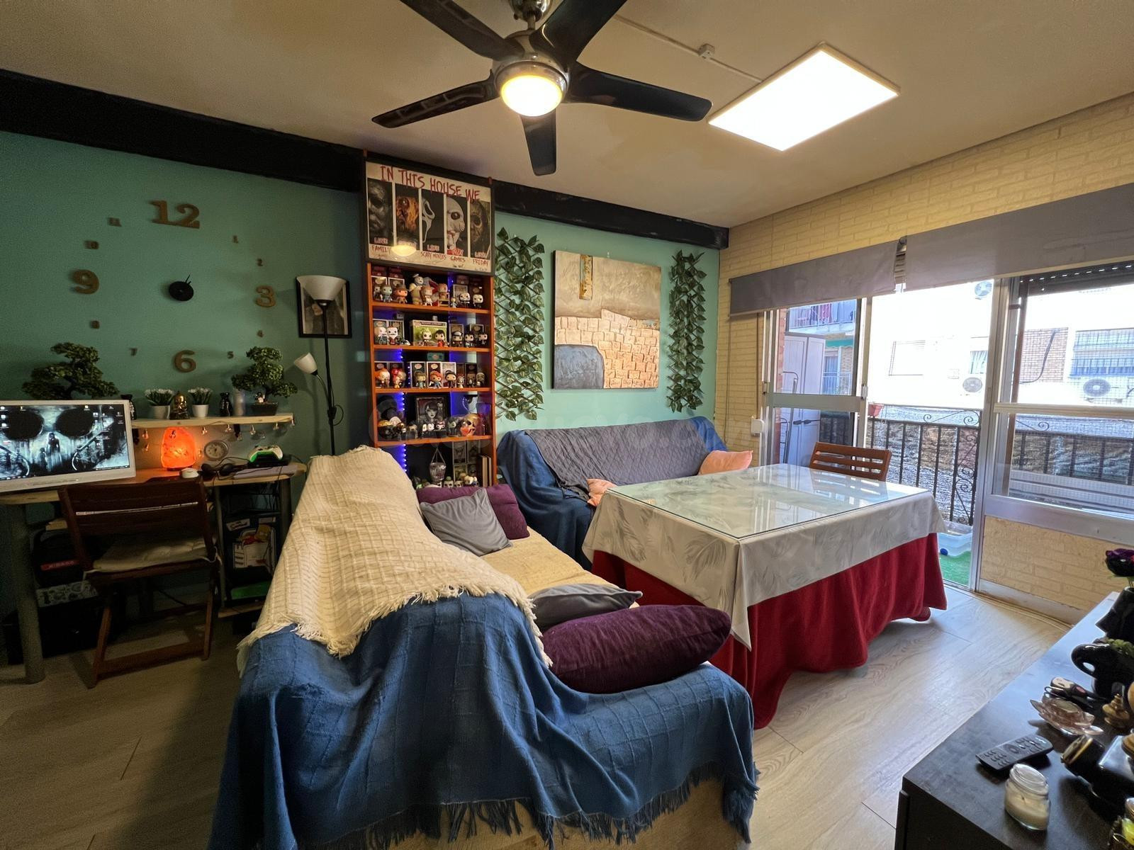 ¡Vivienda reformada con ascensor y terraza en La Viñuela! - foto 4