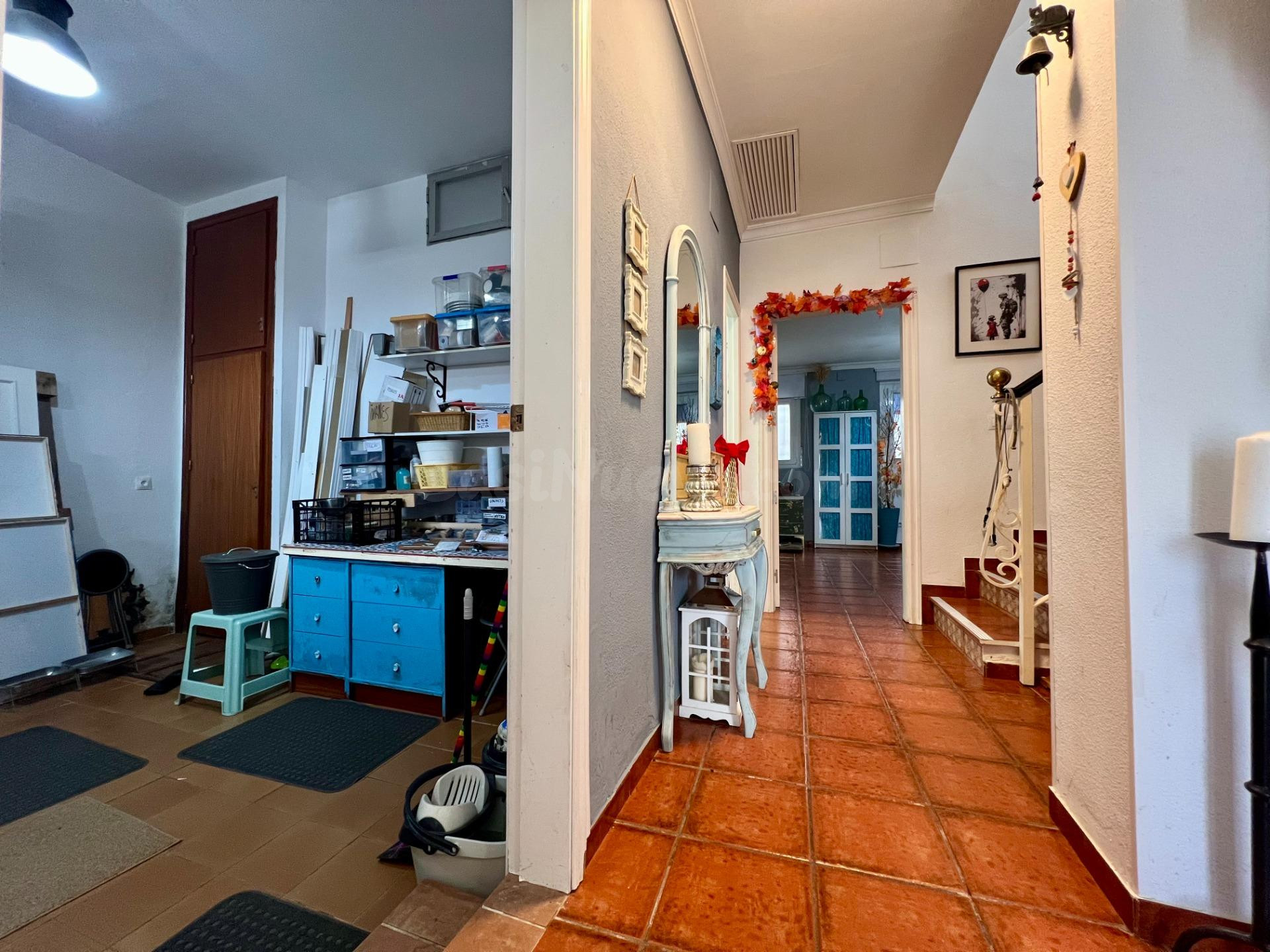 E. Amplia casa adosada totalmente reformada en Santa Cruz - foto 2