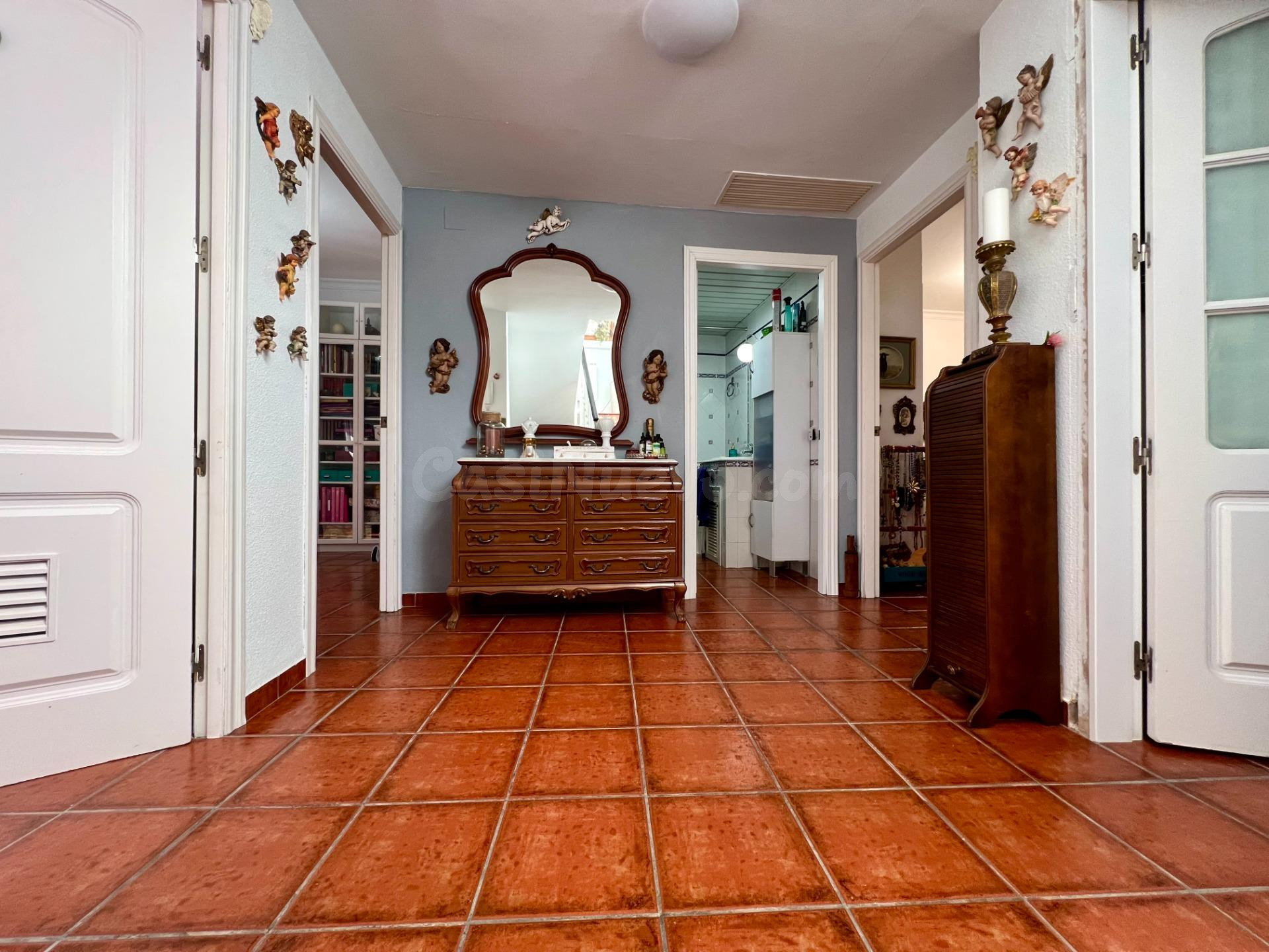 E. Amplia casa adosada totalmente reformada en Santa Cruz - foto 21