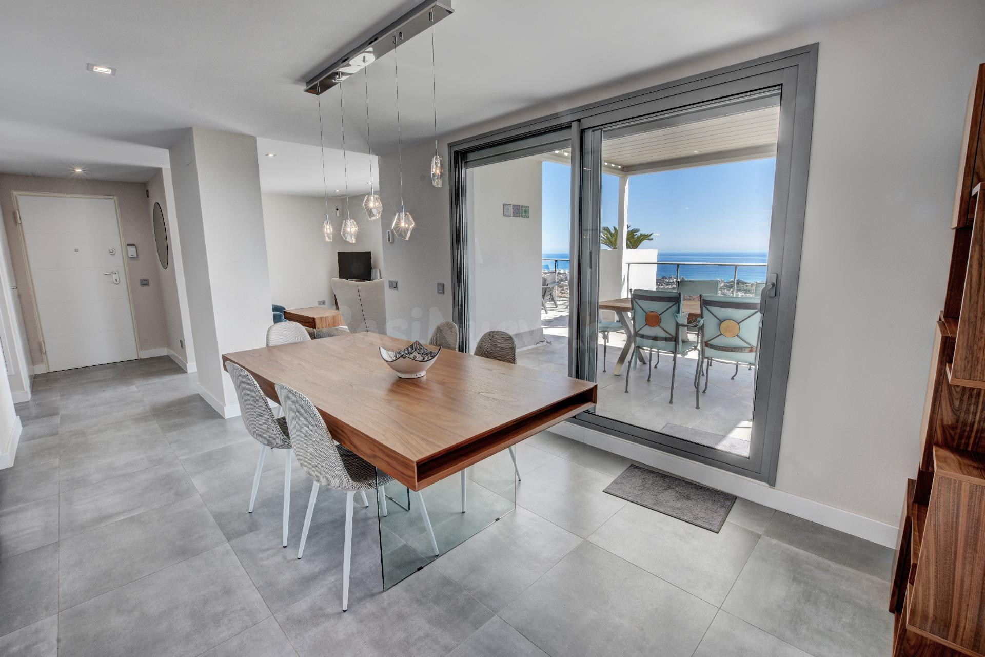 Atico Moderno de Esquina con Vistas Panoramicas al Mar y cen - foto 7