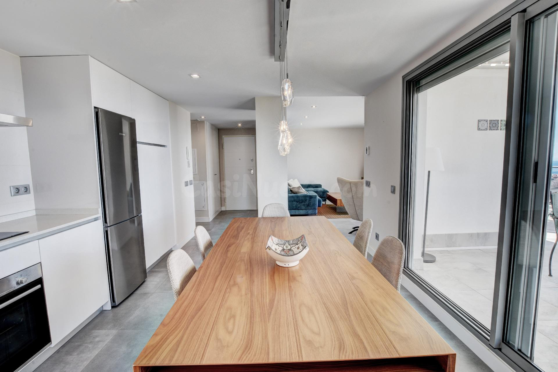 Atico Moderno de Esquina con Vistas Panoramicas al Mar y cen - foto 8